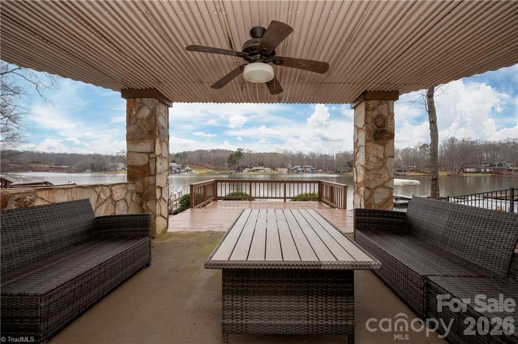 1250 Lake Drive 9 Property Photo 25