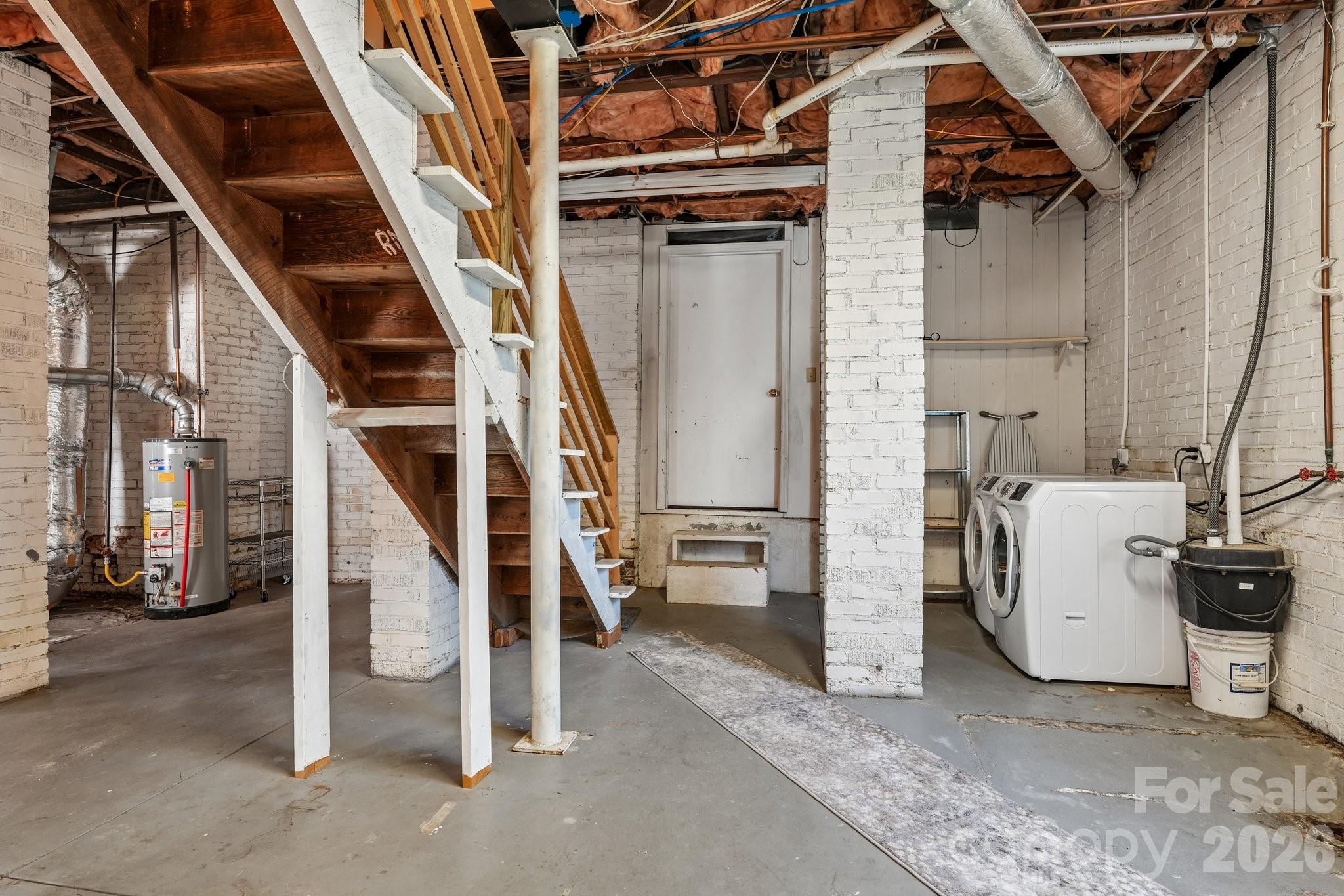 355 Union Street Property Photo 34