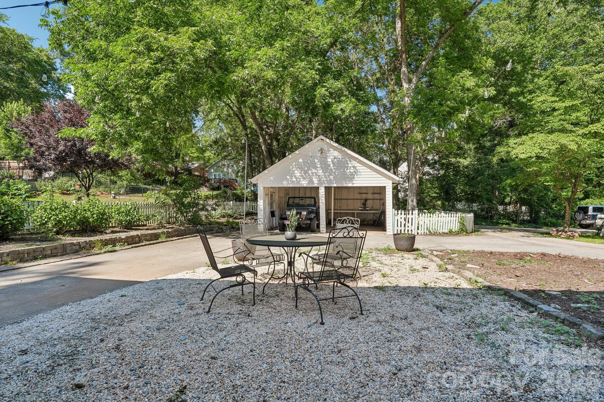 355 Union Street Property Photo 42