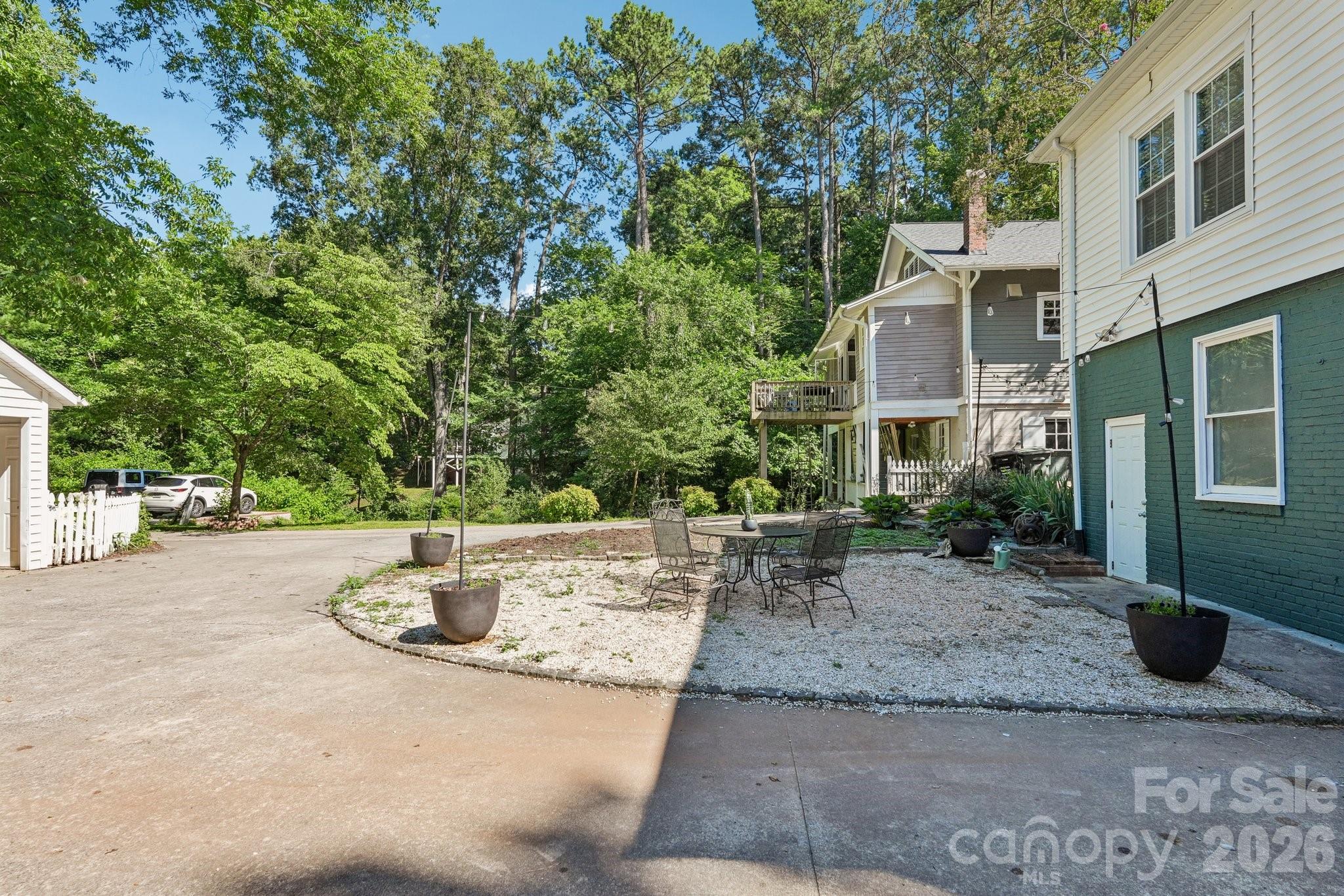 355 Union Street Property Photo 43