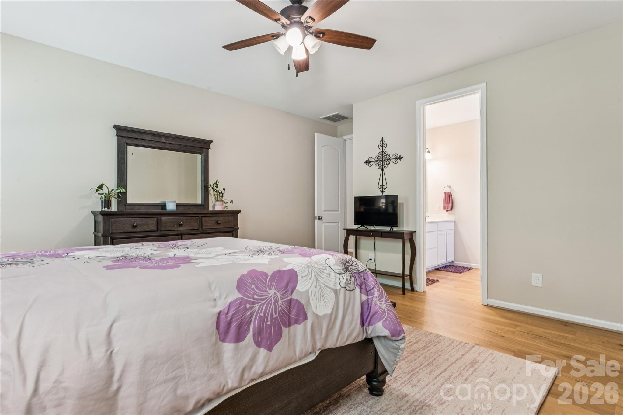 3198 Helmsley Court Property Photo 23