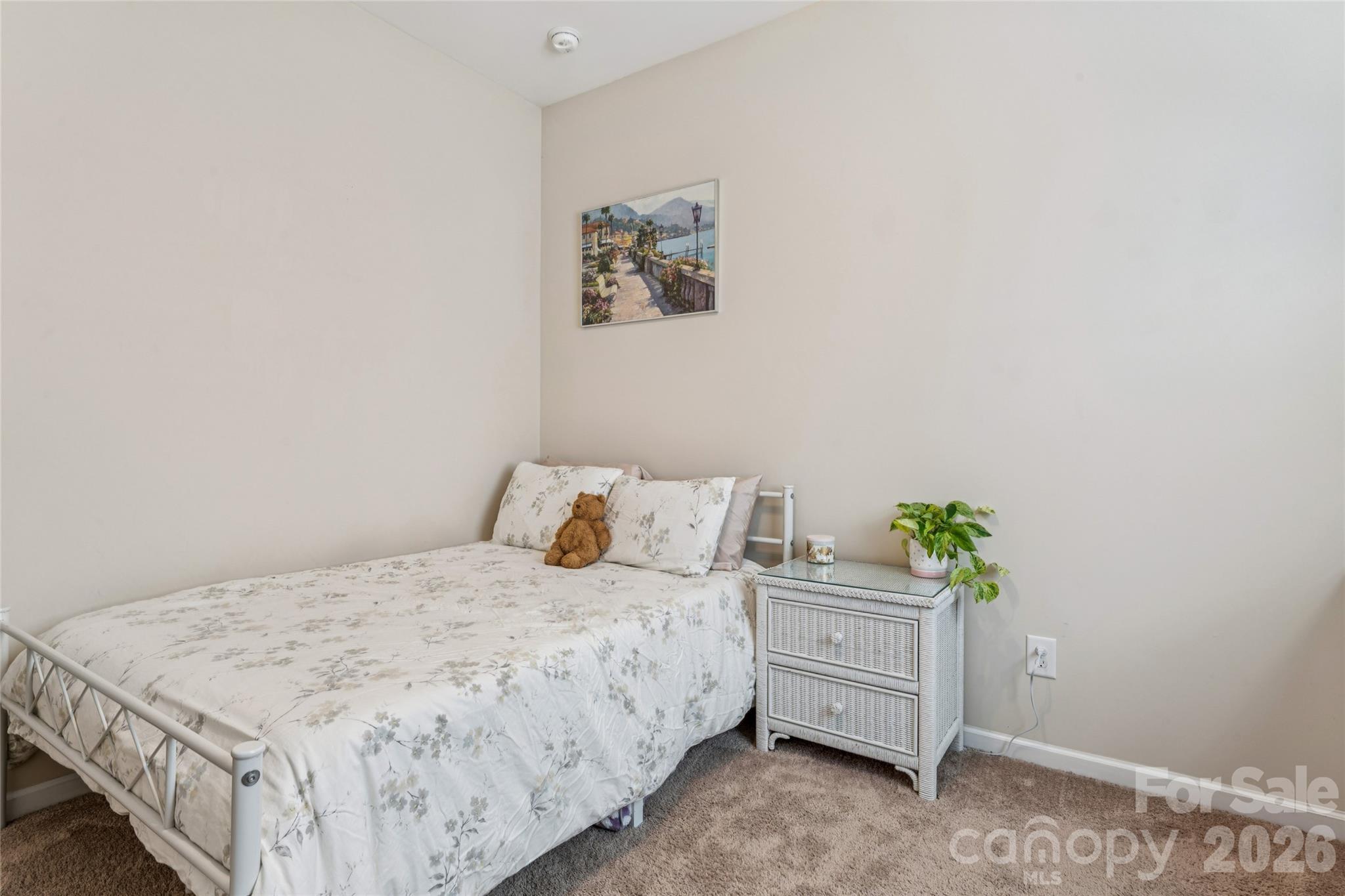3198 Helmsley Court Property Photo 27