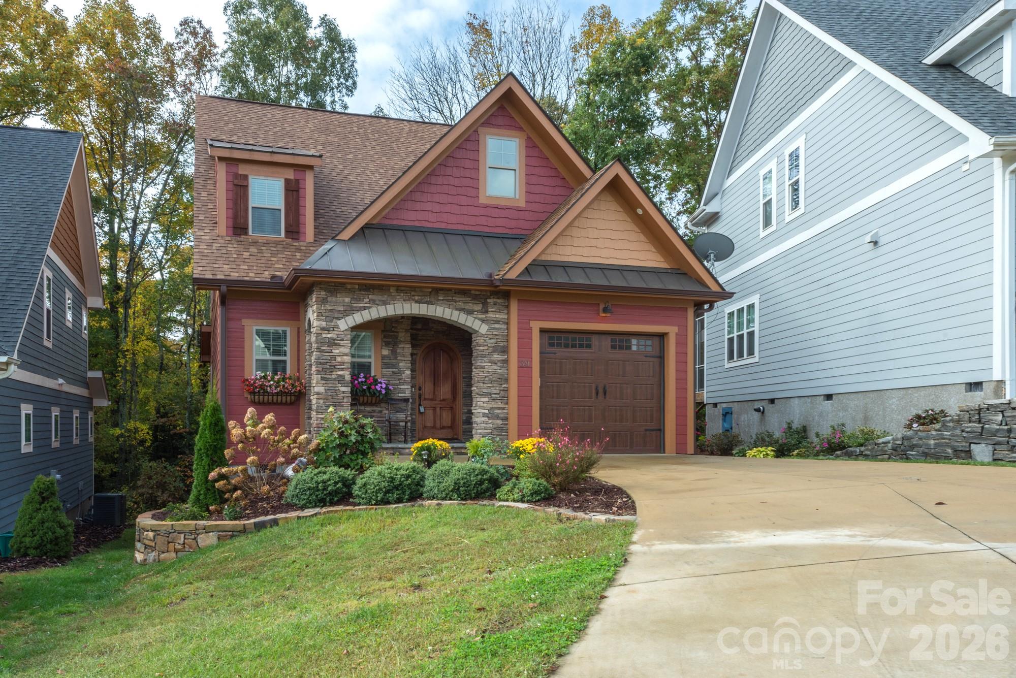 39 Tudor Way Property Photo 1