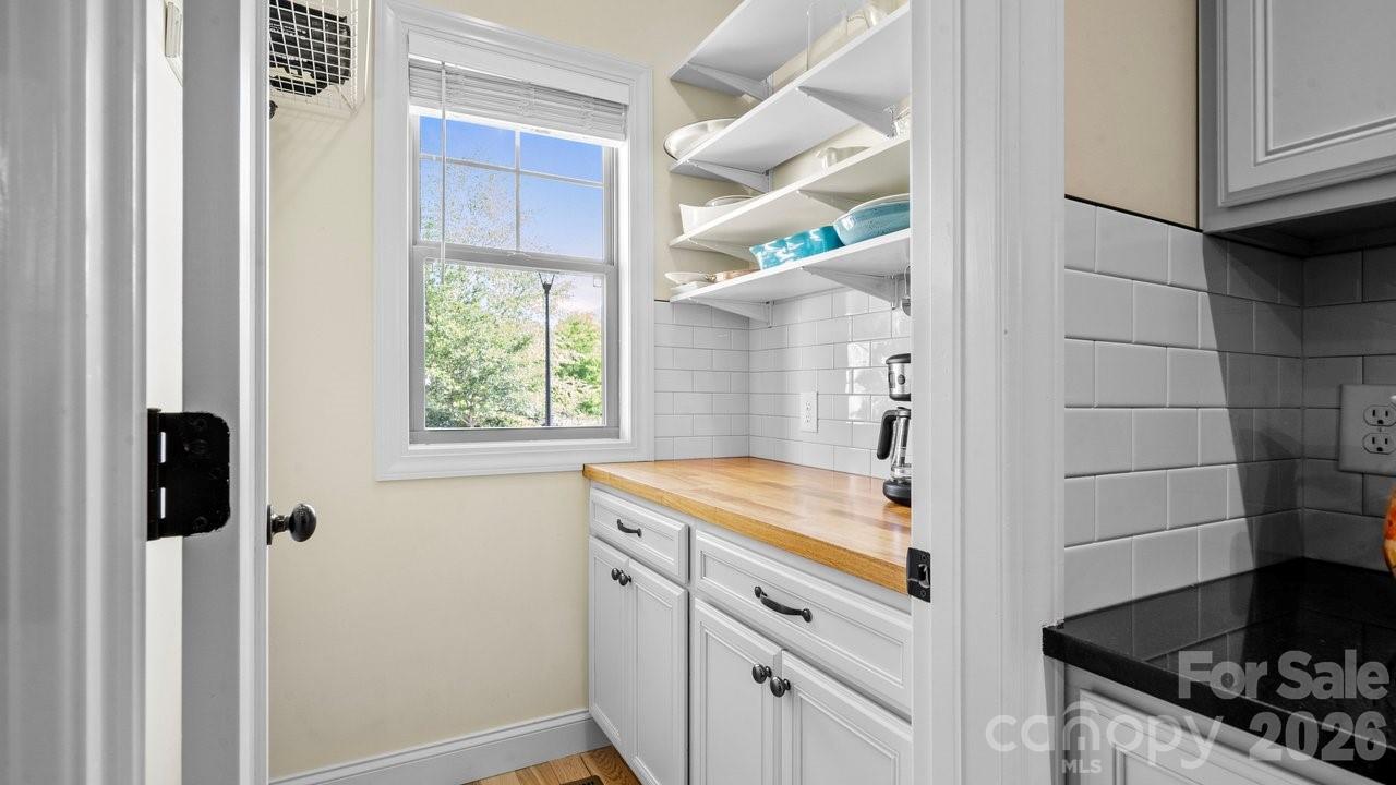 39 Tudor Way Property Photo 10