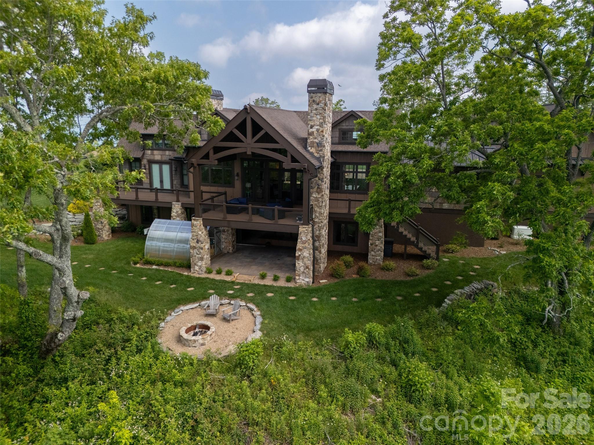 93 N Snow Ridge Drive Property Photo 13