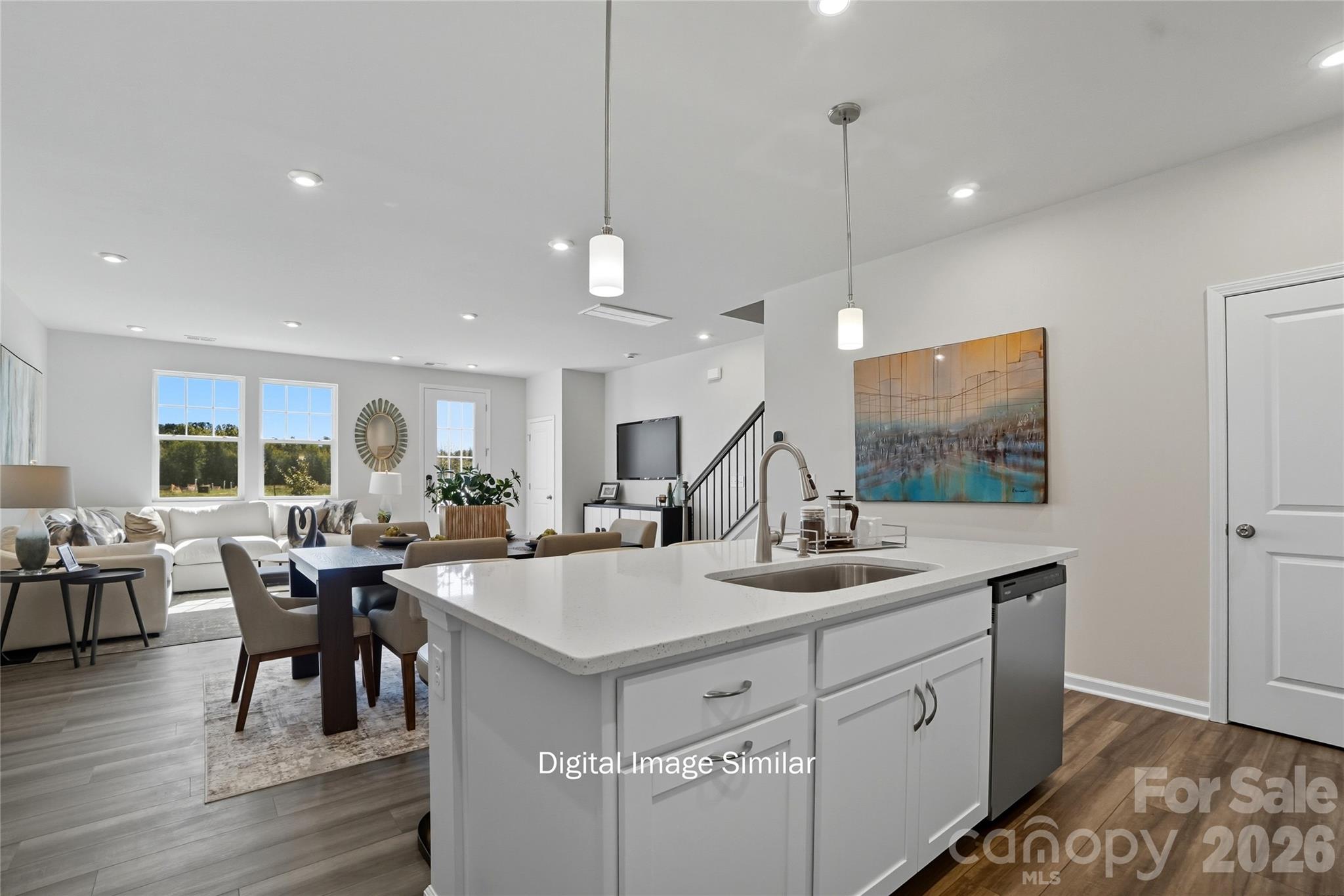 2568 Selbourne Drive Property Photo 13