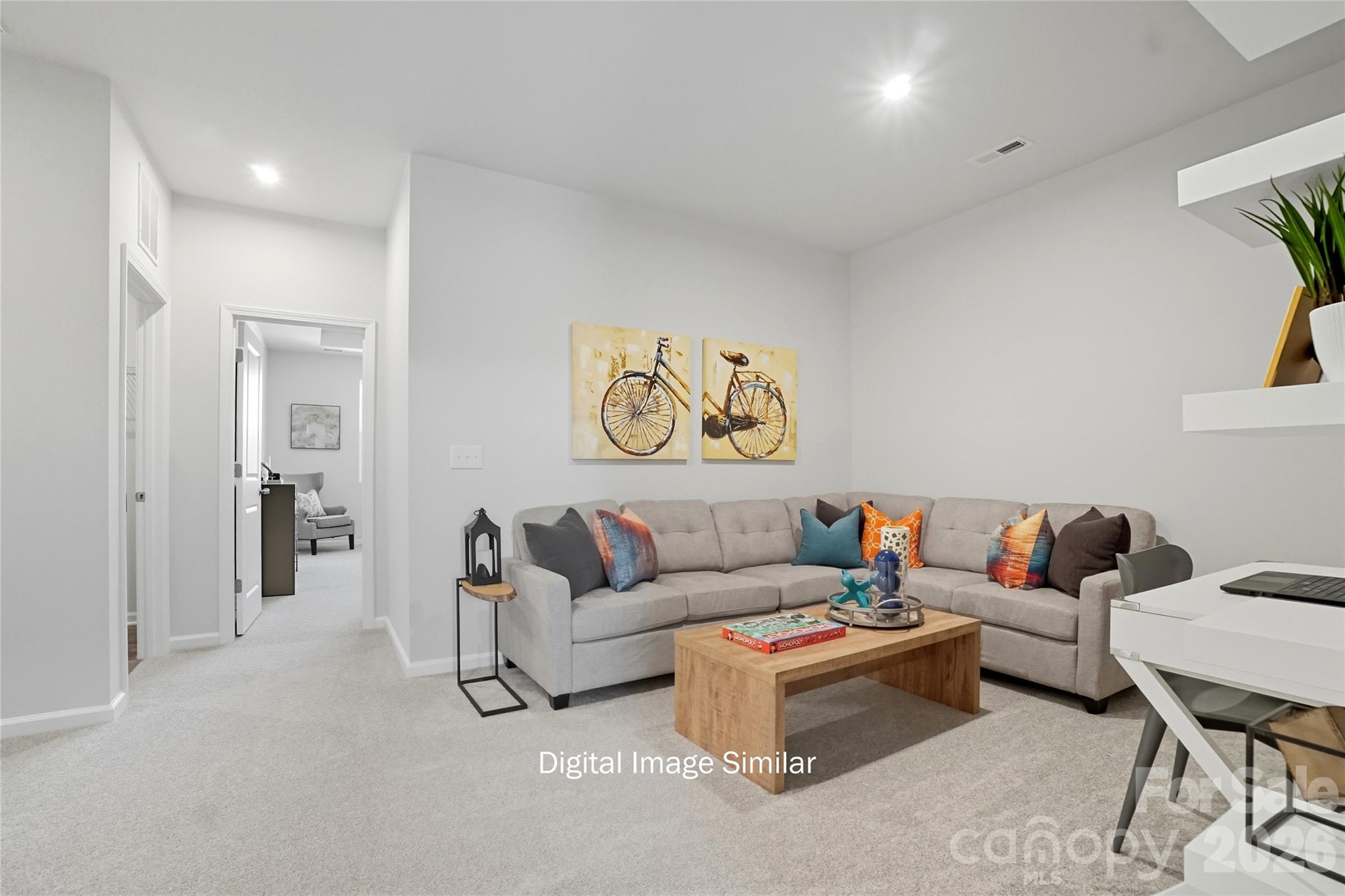 2568 Selbourne Drive Property Photo 17