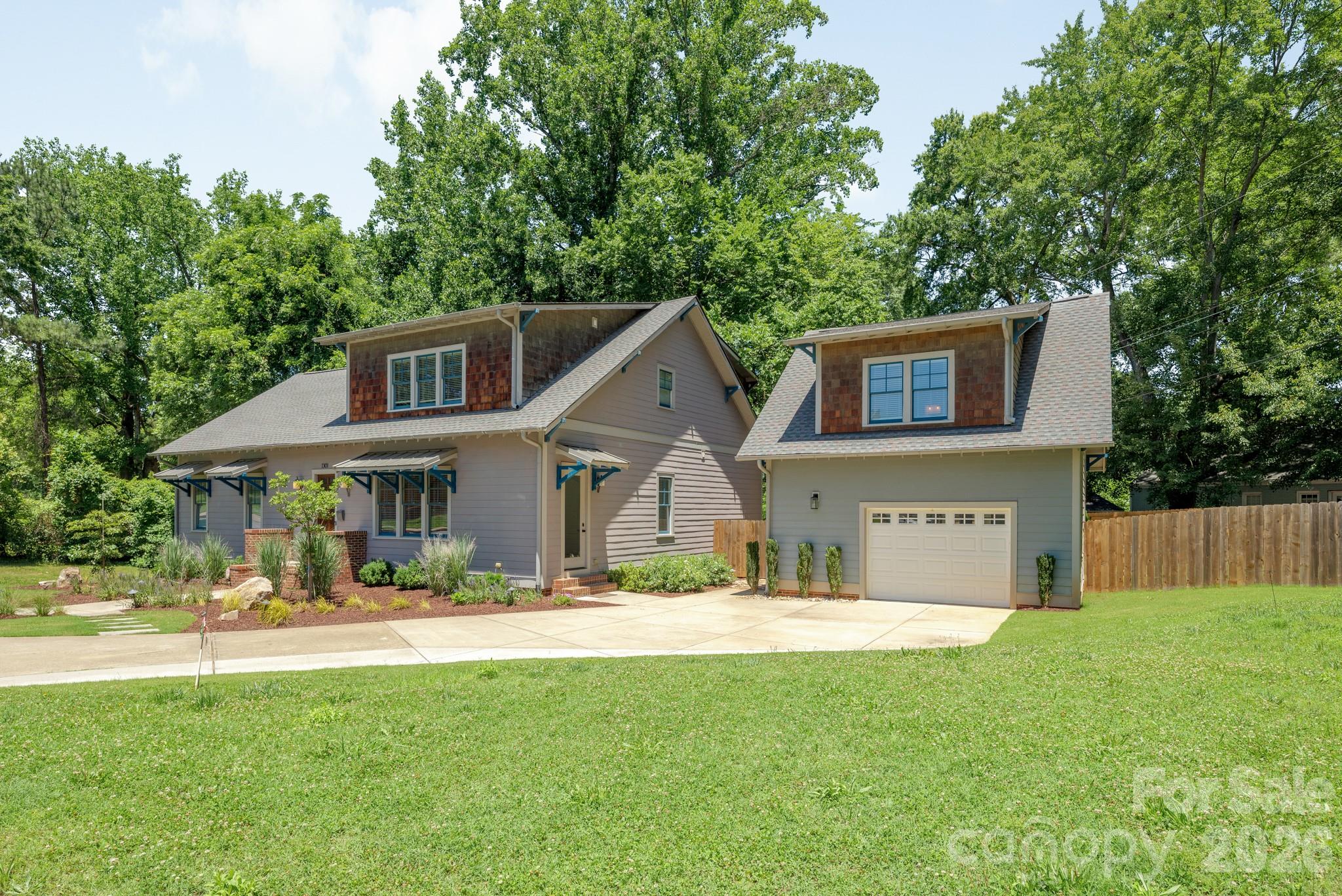 1301 Catawba Avenue Property Photo 3