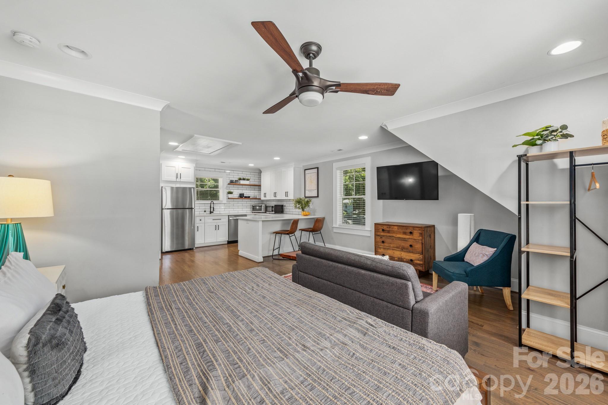1301 Catawba Avenue Property Photo 38
