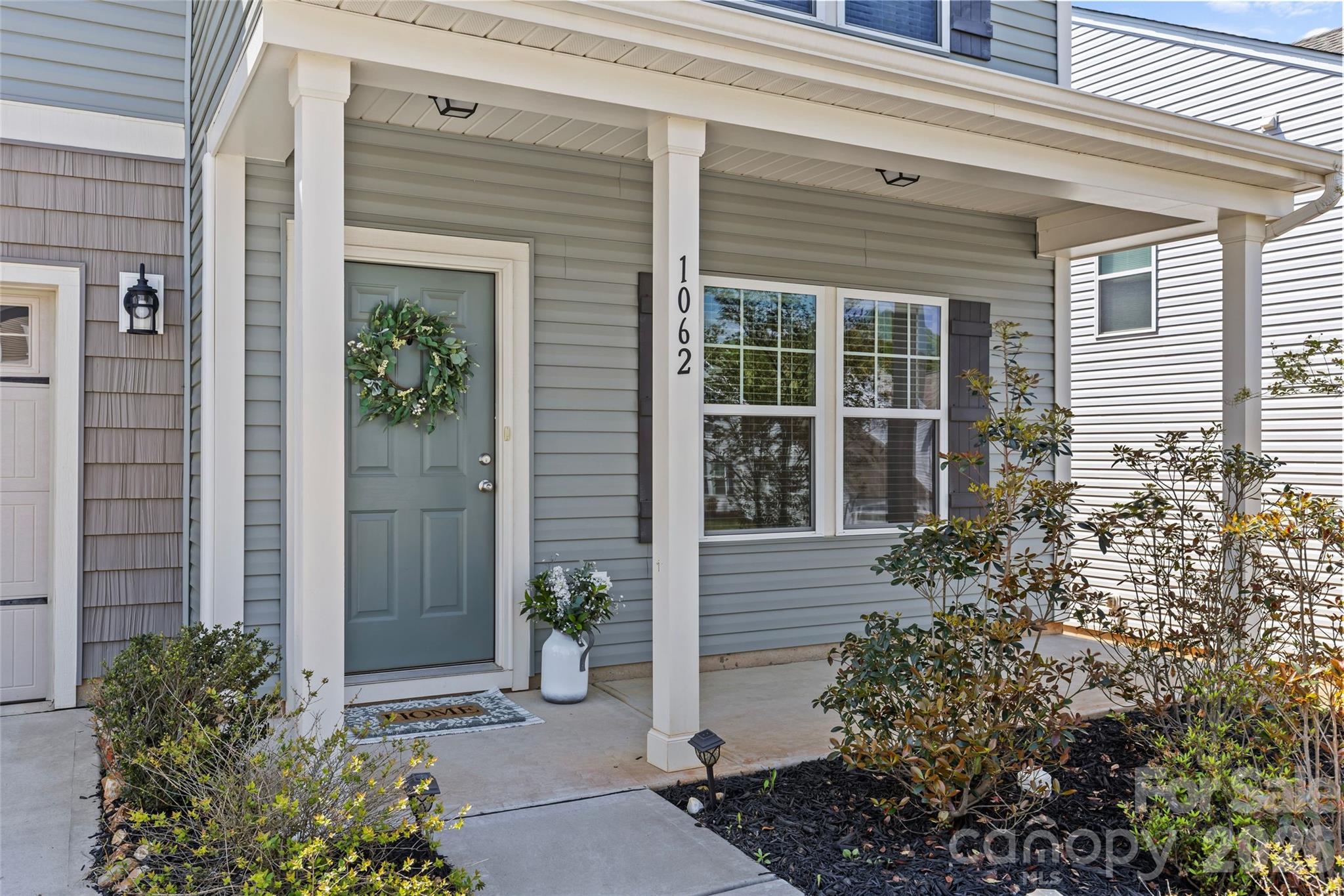 1062 River Haven Avenue Property Photo 4