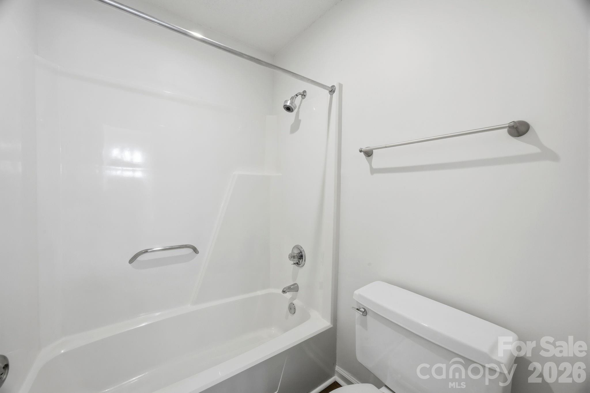 849 Nottingham Drive 61 Property Photo 21