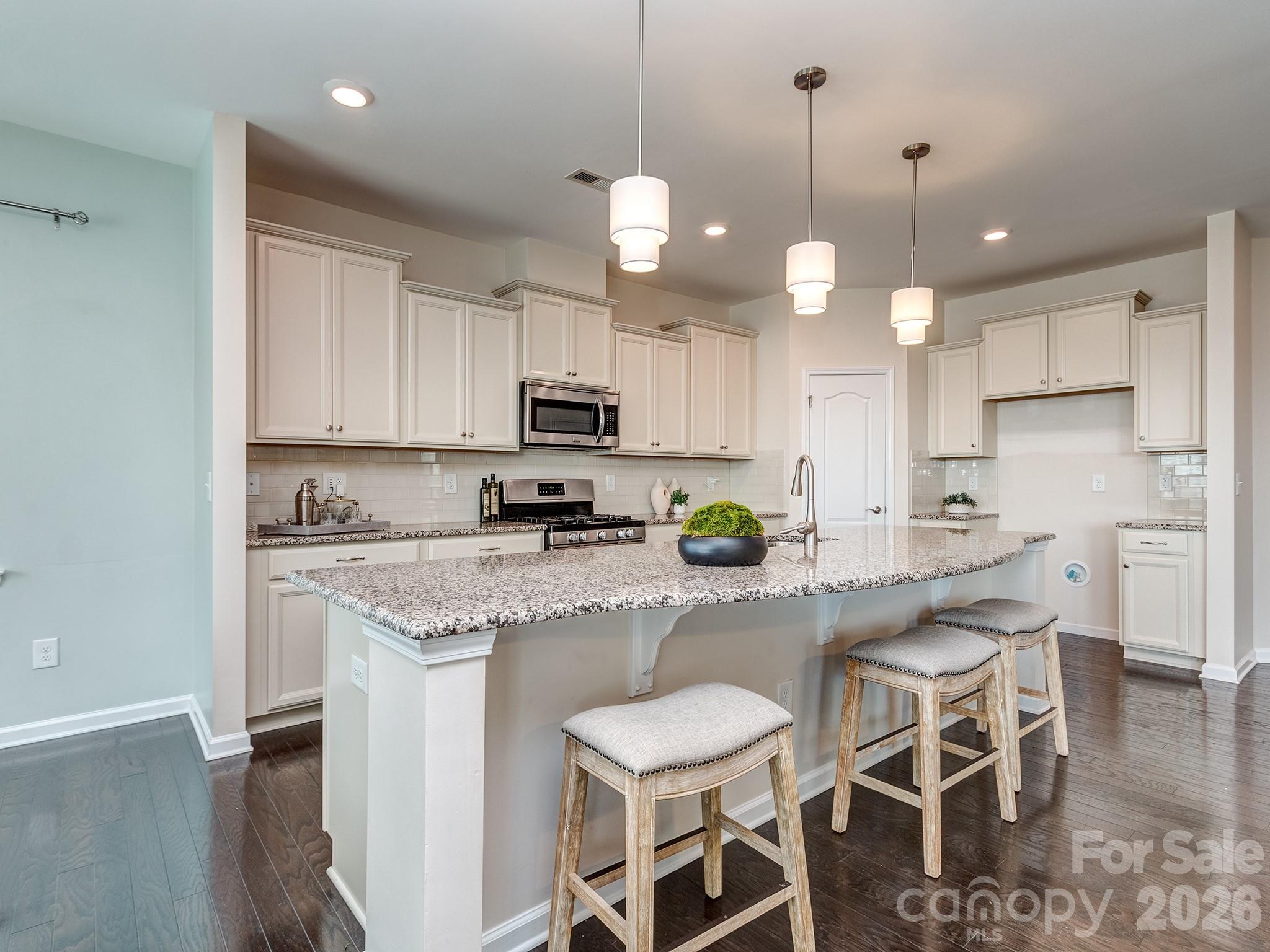11027 Wrigley Mansion Drive Property Photo 7