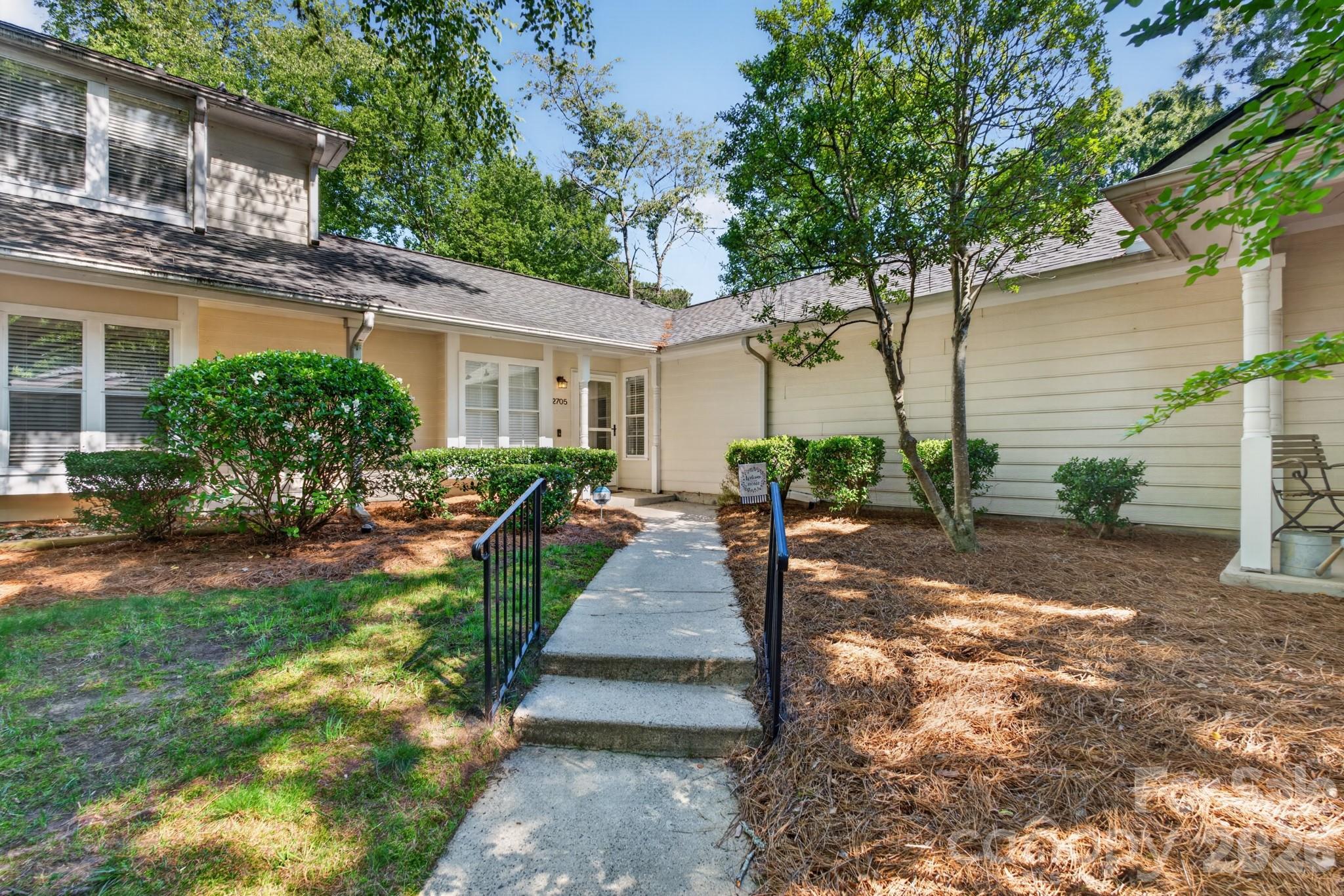 2705 Tiergarten Lane Property Photo 1