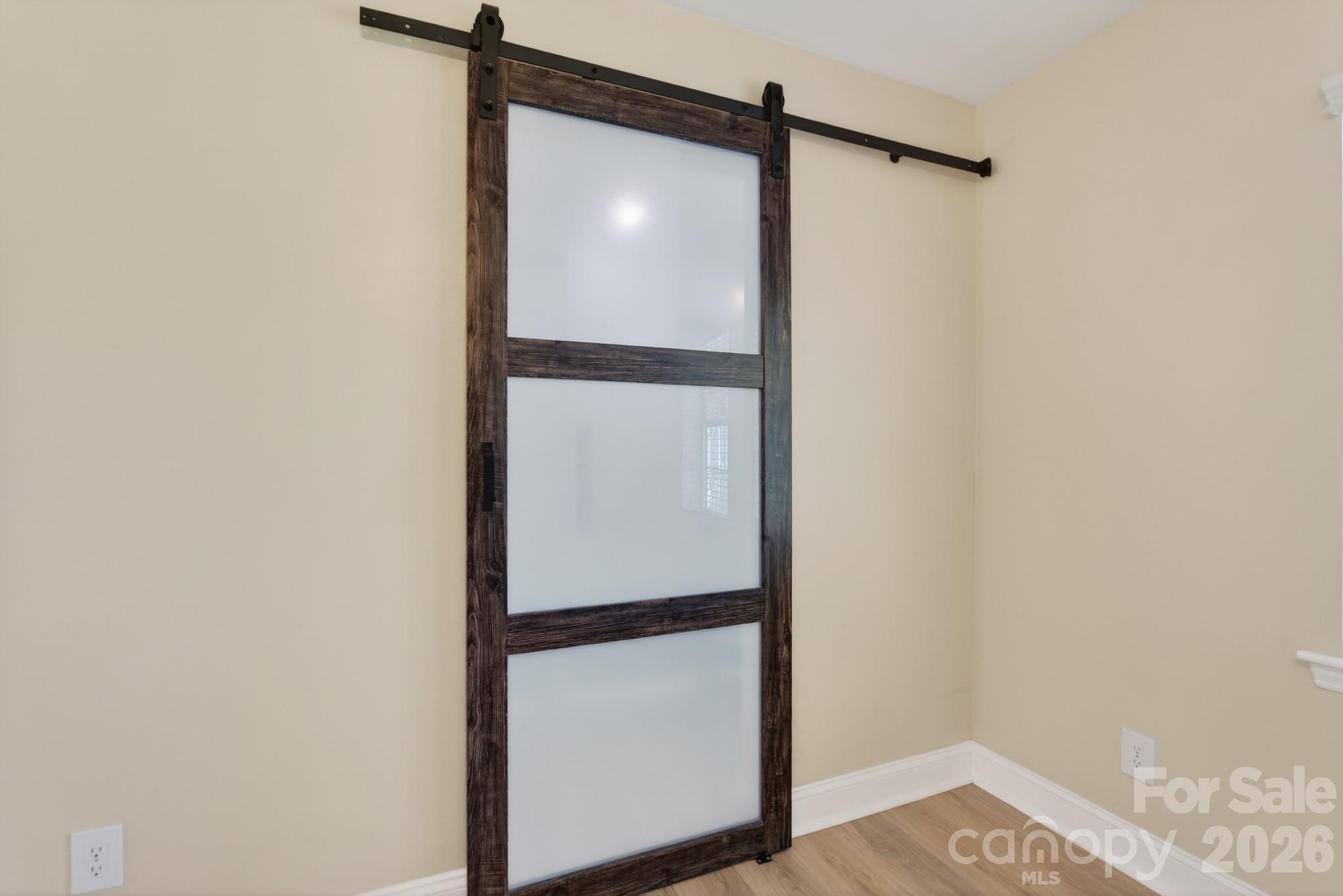 2705 Tiergarten Lane Property Photo 23