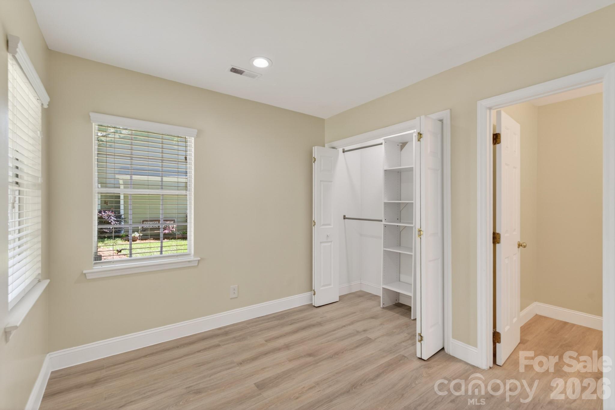 2705 Tiergarten Lane Property Photo 30