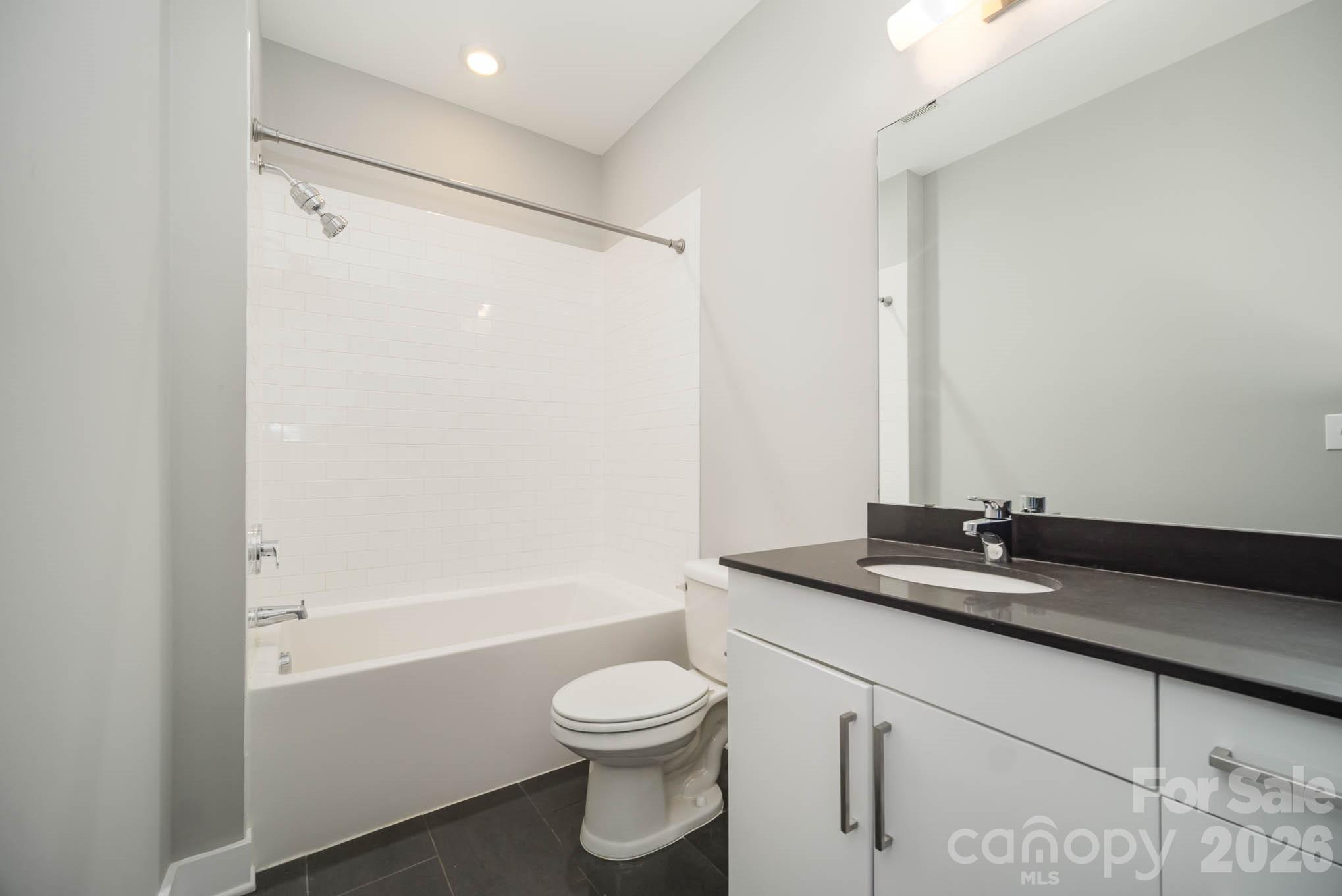 2006 Hawkins Street Property Photo 14