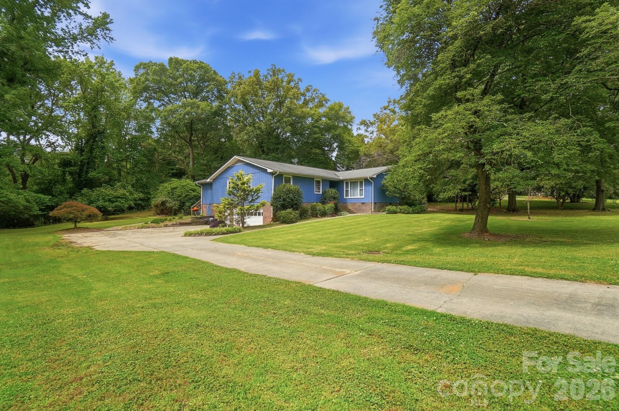 214 Griffin Lane Property Photo 4