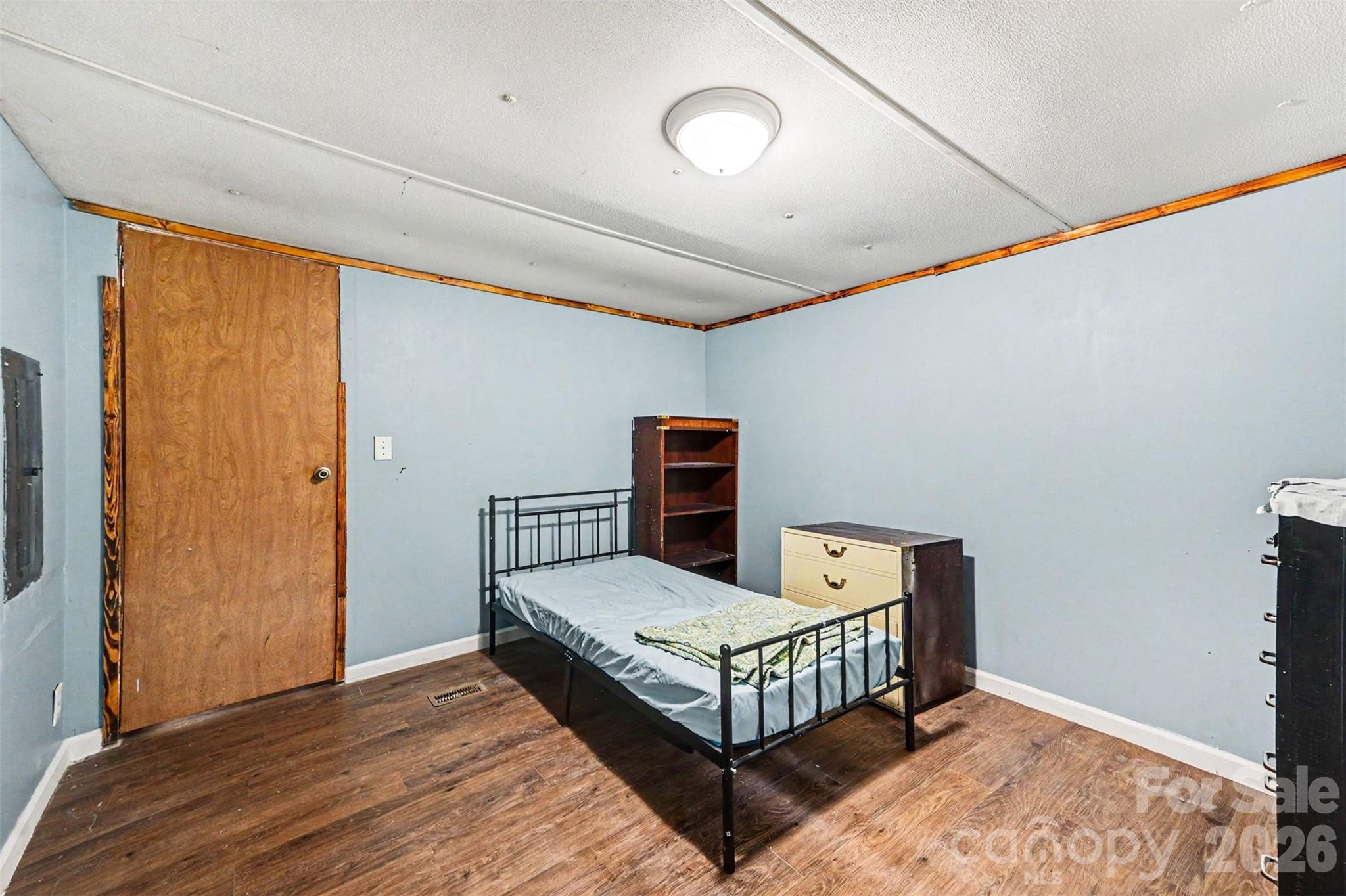 111 Oak Brook Drive Property Photo 11