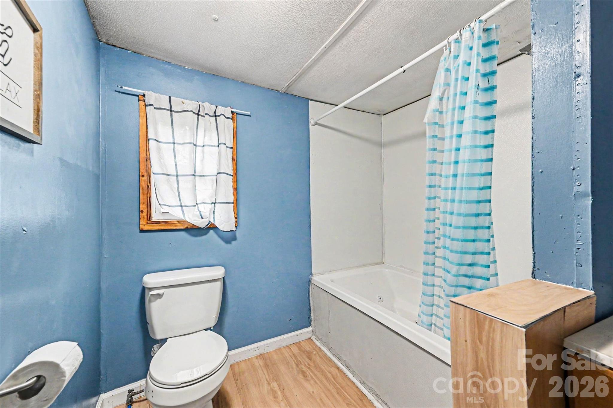 111 Oak Brook Drive Property Photo 14