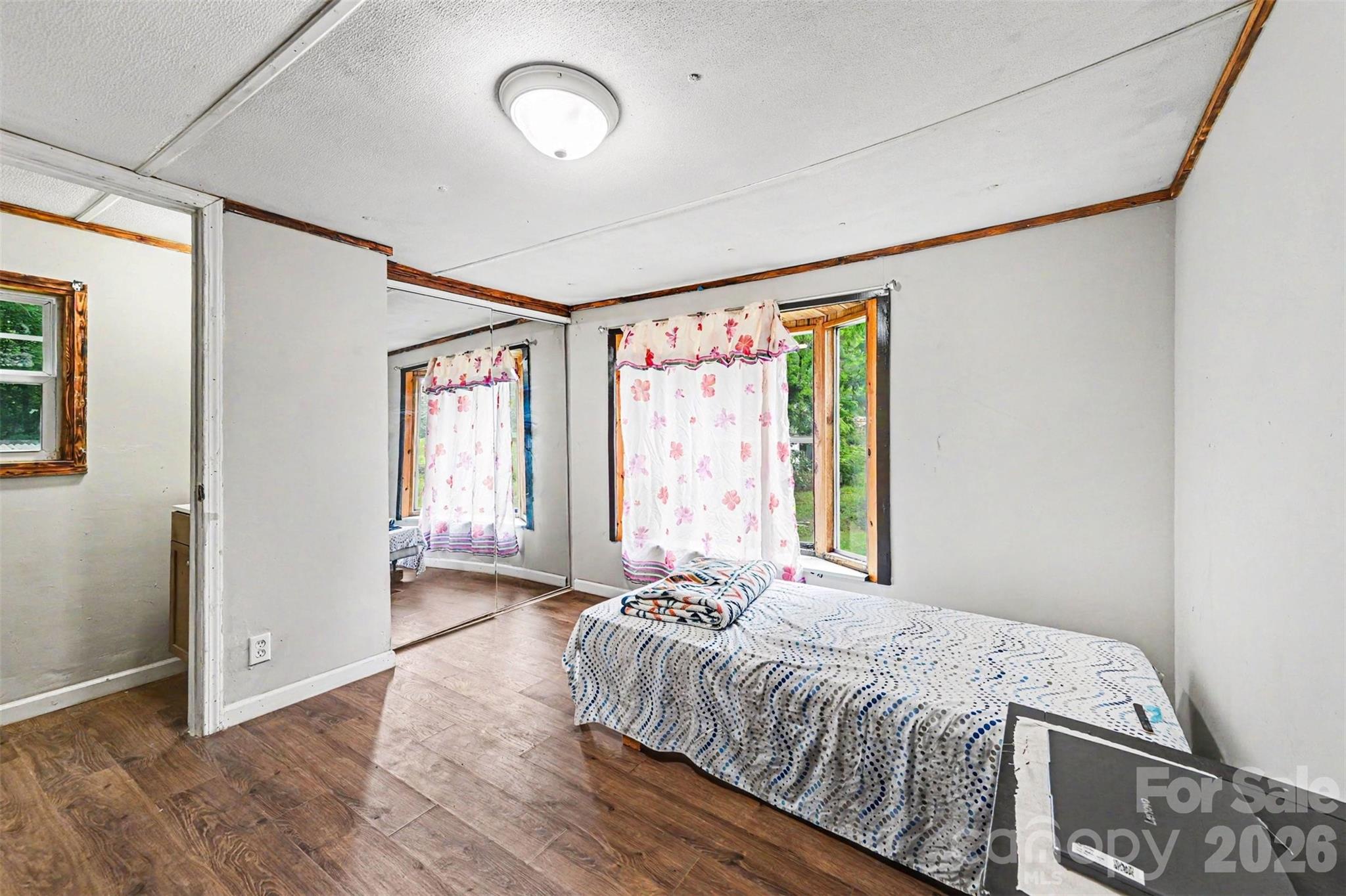 111 Oak Brook Drive Property Photo 16