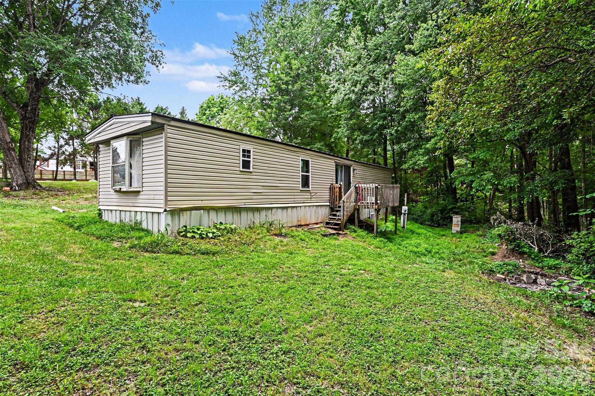 111 Oak Brook Drive Property Photo 22