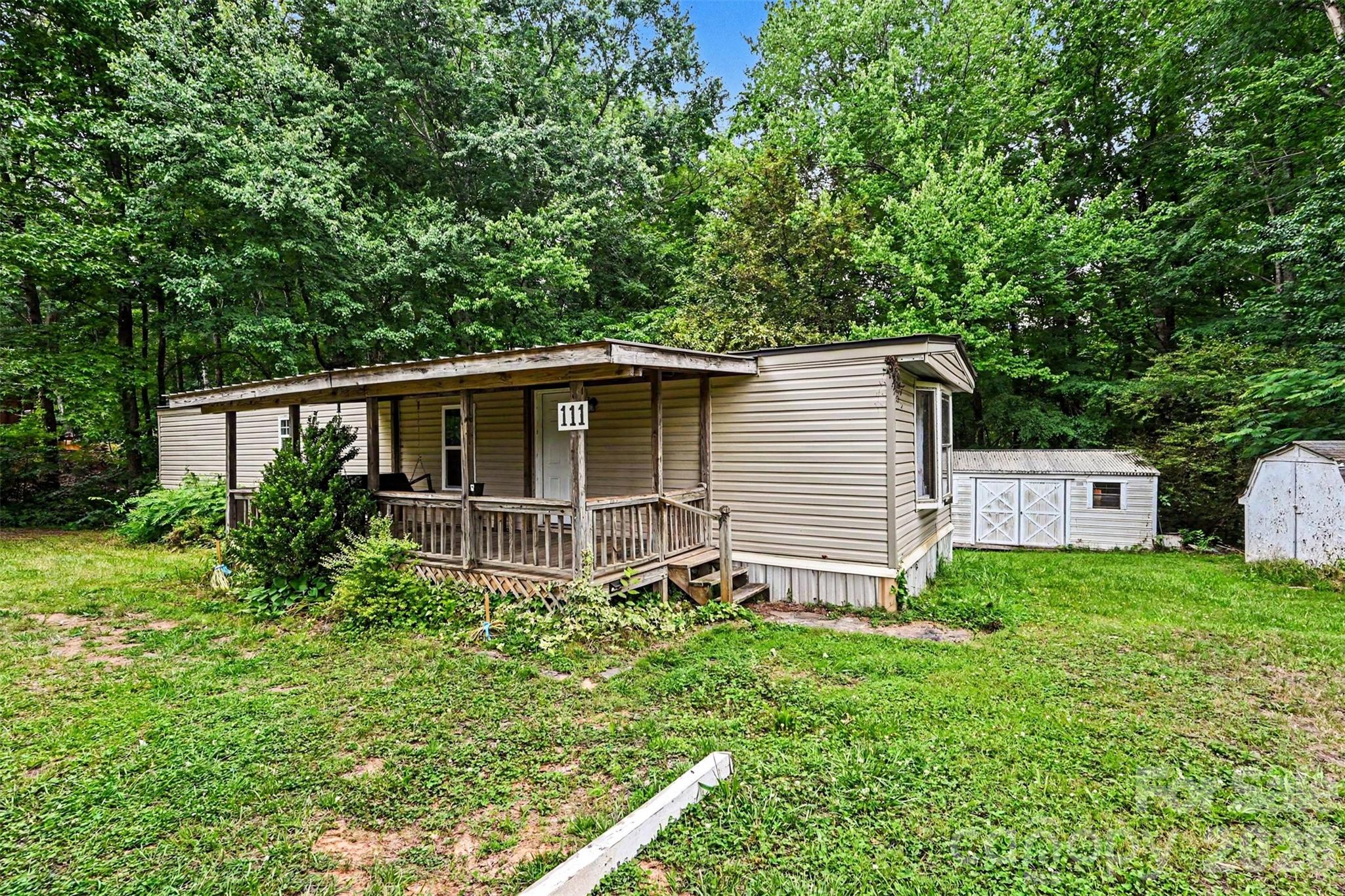 111 Oak Brook Drive Property Photo 24