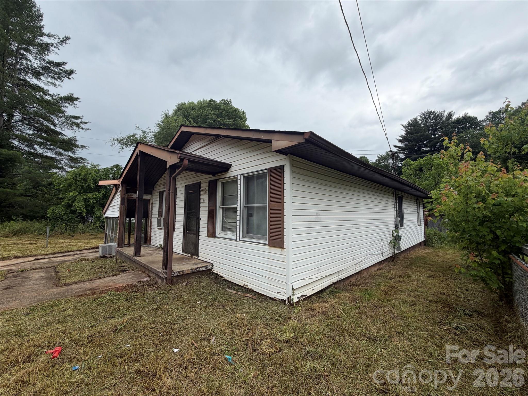 23 Meteor Court Property Photo 3