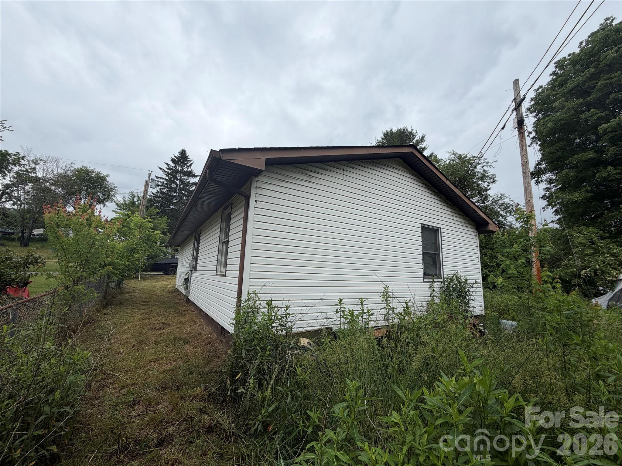 23 Meteor Court Property Photo 4