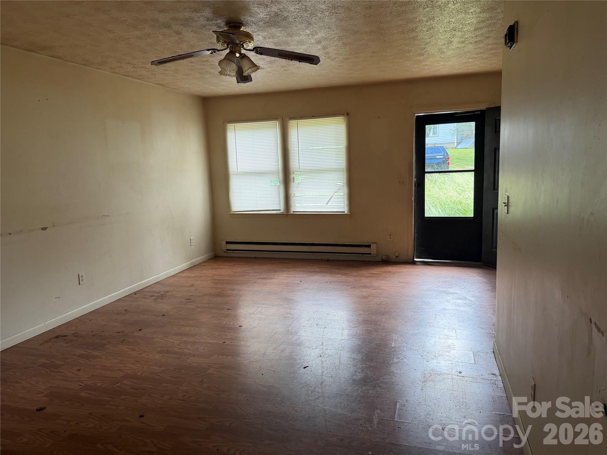 23 Meteor Court Property Photo 7