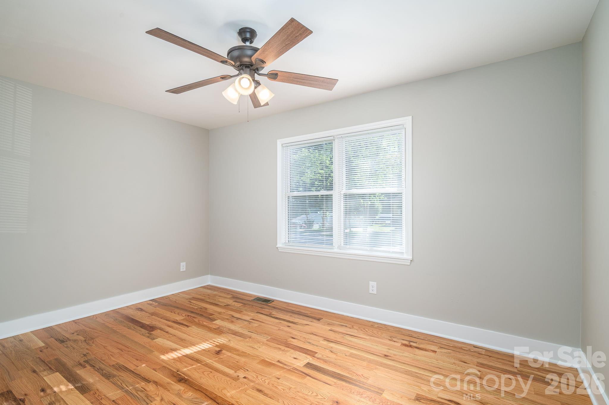 412 Forest Drive Property Photo 21