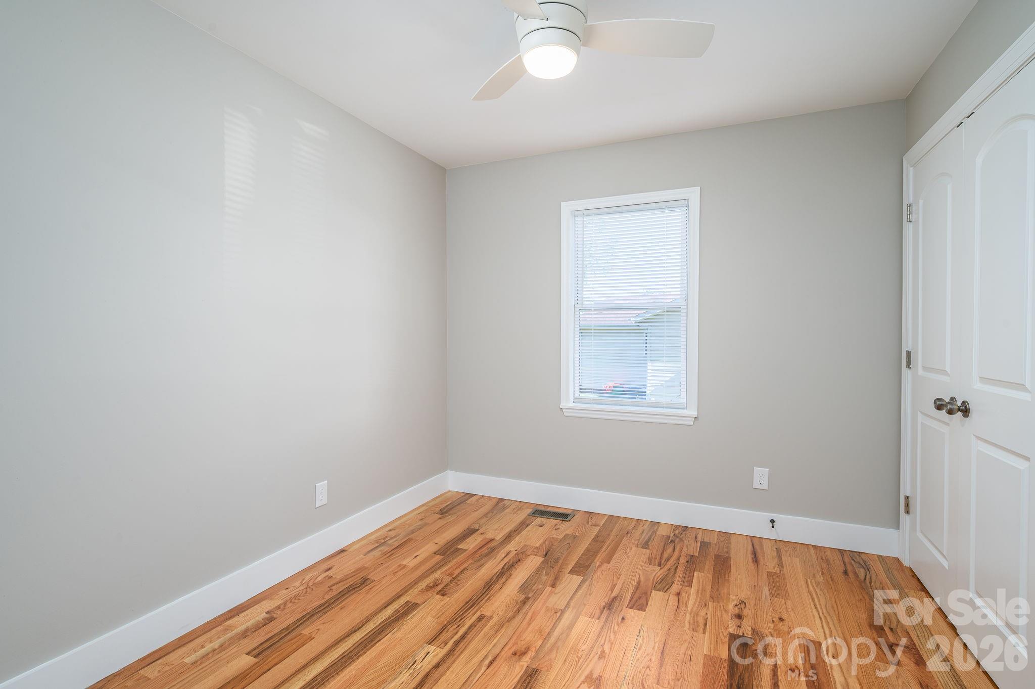 412 Forest Drive Property Photo 24
