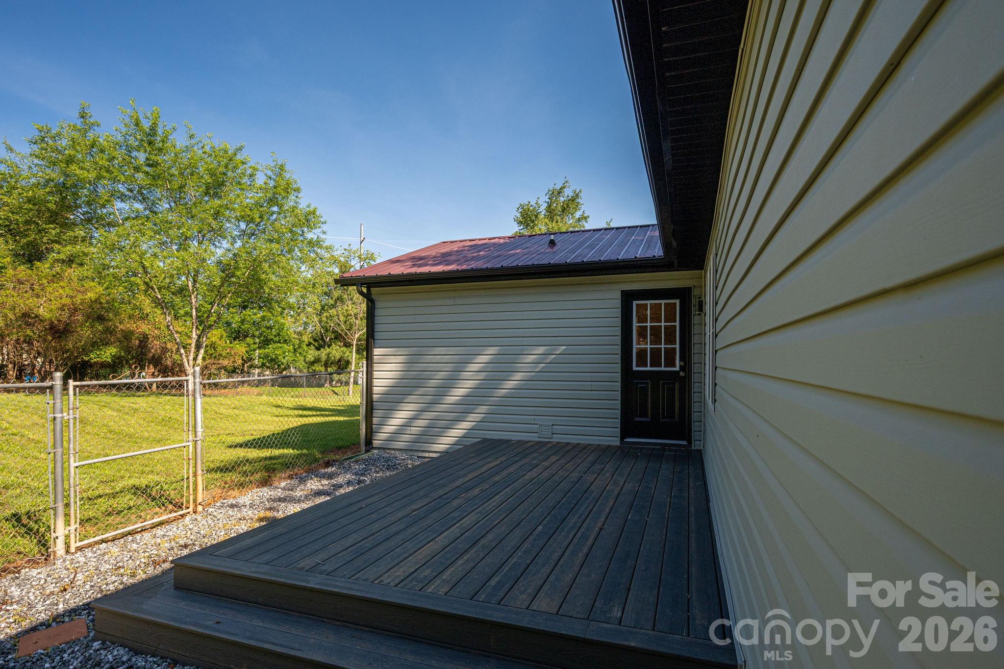 412 Forest Drive Property Photo 31