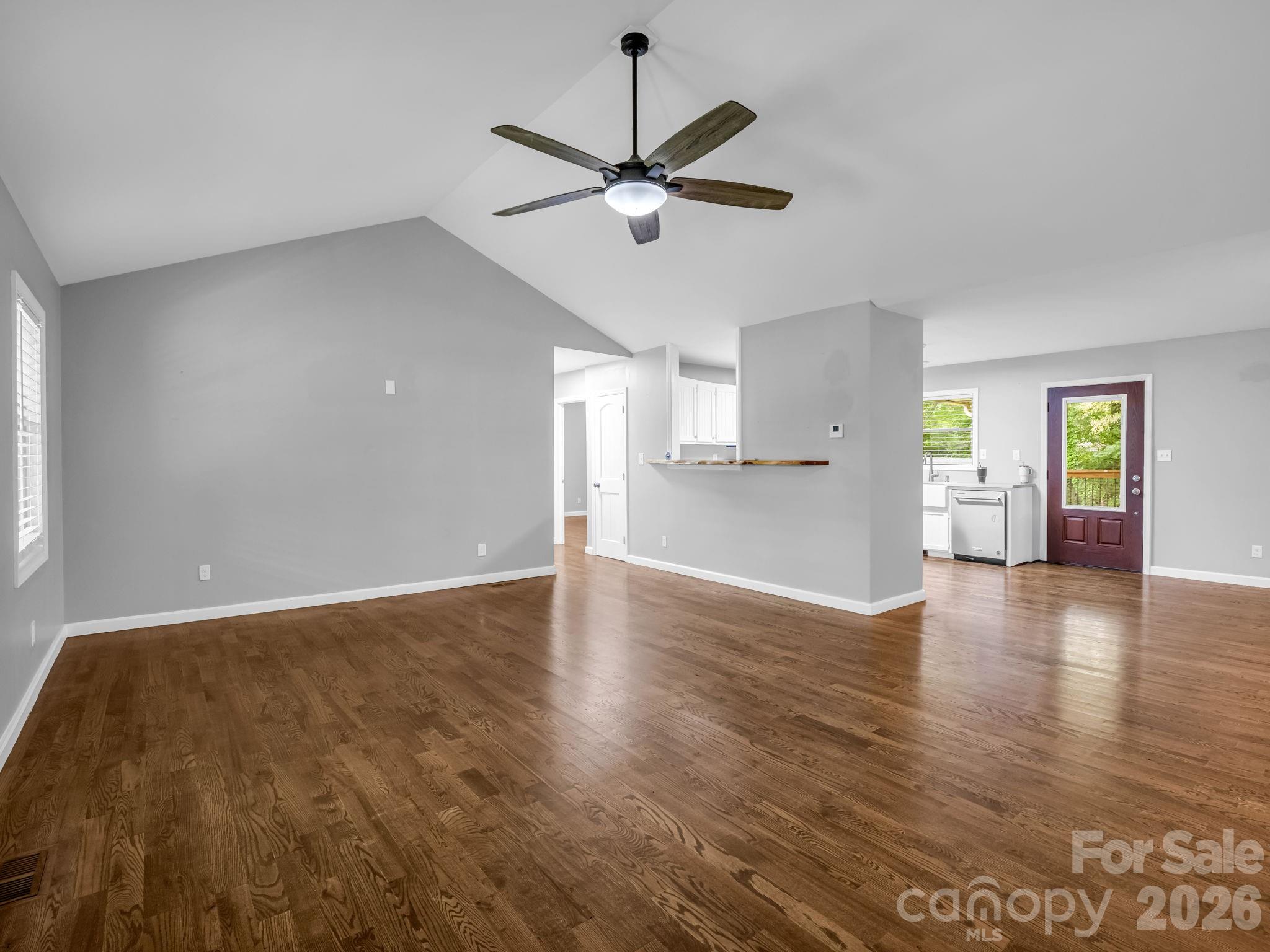 103 Ross Road Property Photo 11