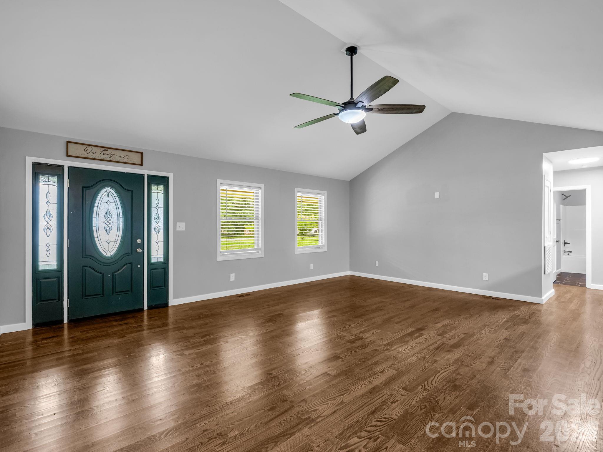 103 Ross Road Property Photo 13