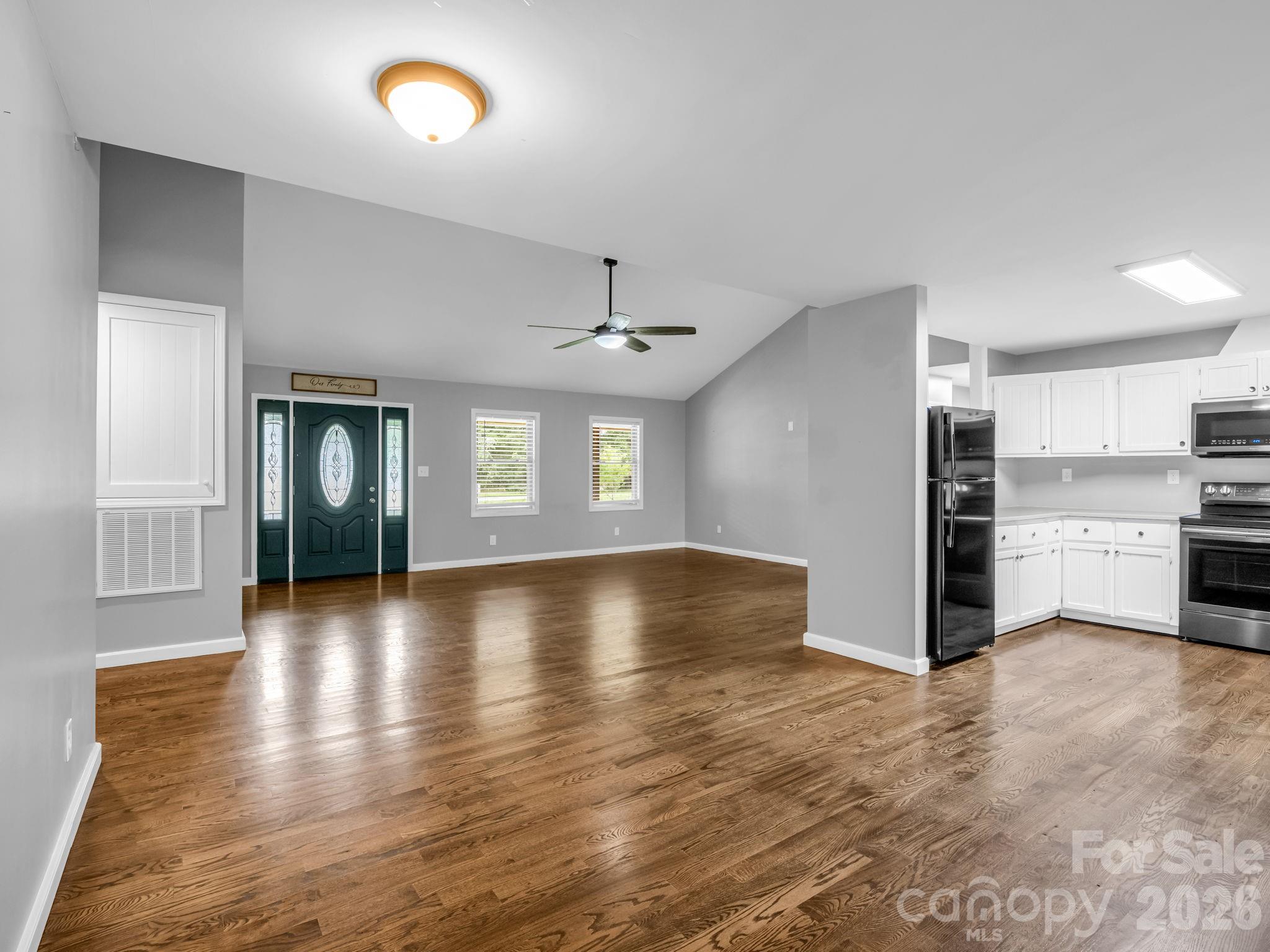 103 Ross Road Property Photo 15