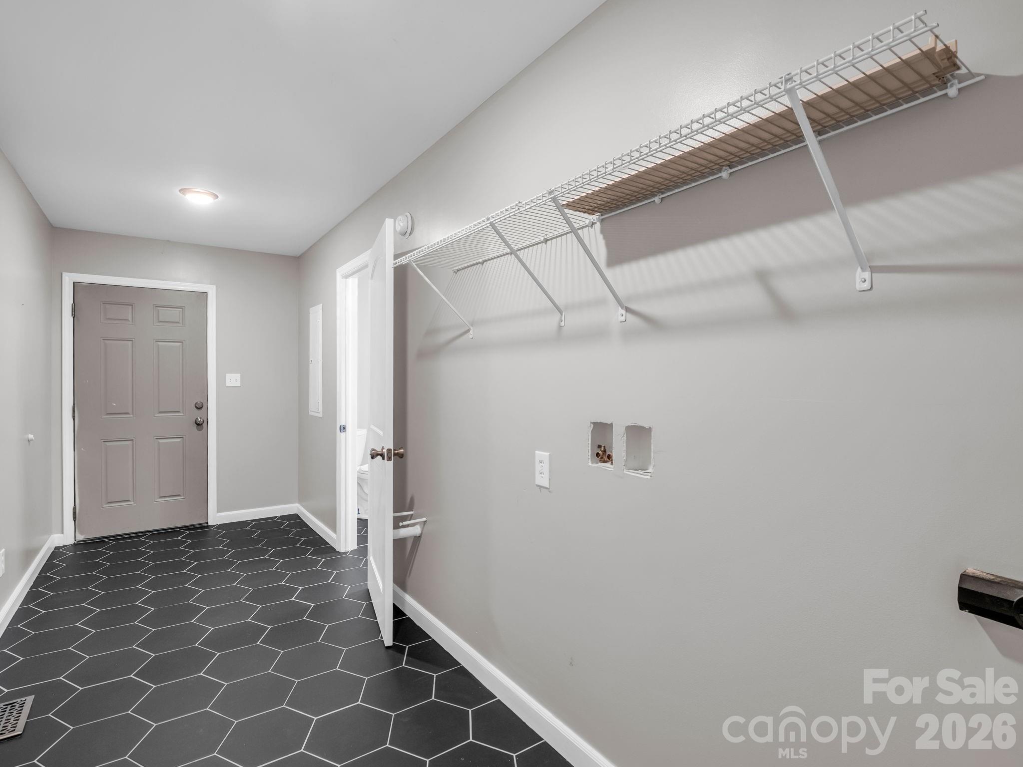 103 Ross Road Property Photo 19