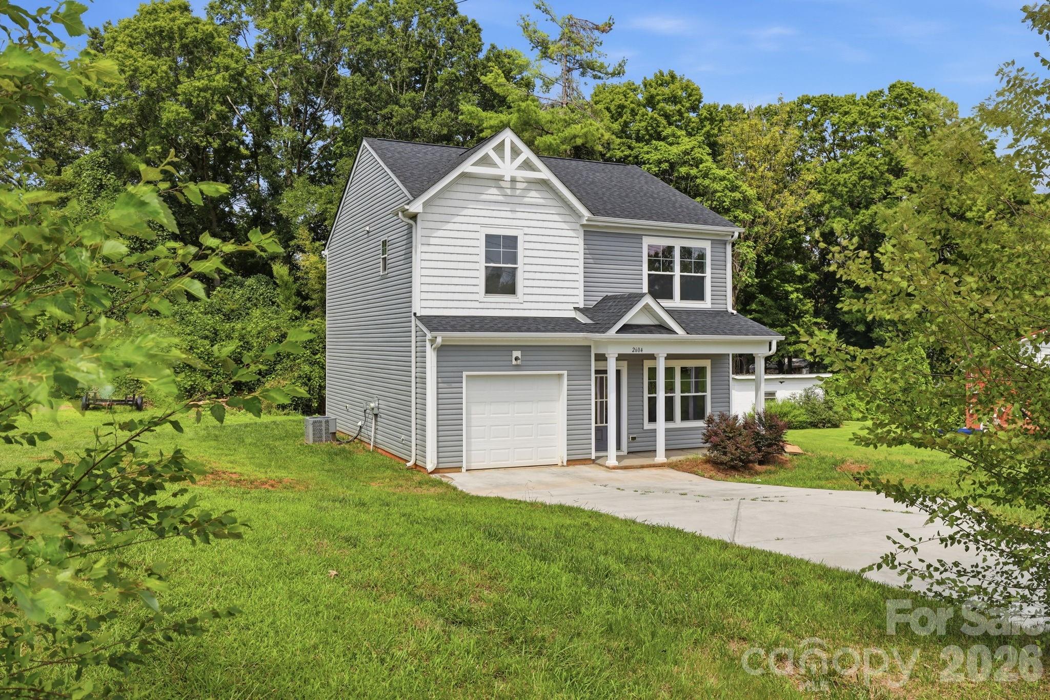 2604 Greencrest Lane Property Photo 1