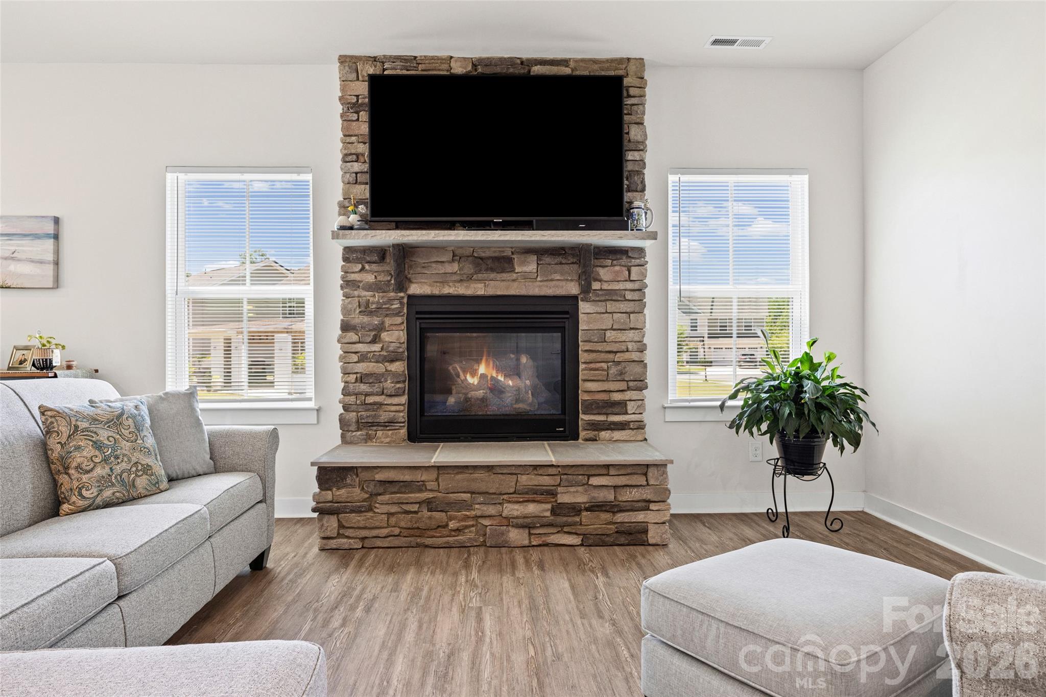 10295 October Glory Way Property Photo 14