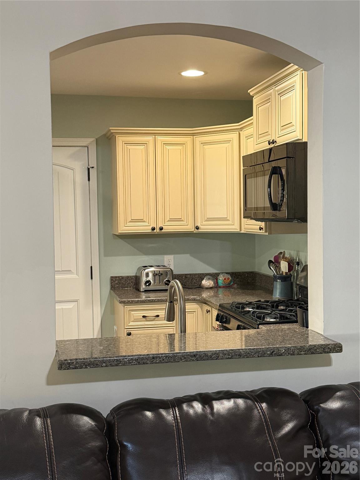 612 Red Hawk Way 57 Property Photo 5