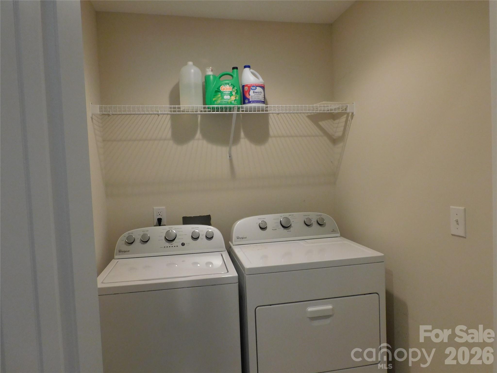 612 Red Hawk Way 57 Property Photo 11