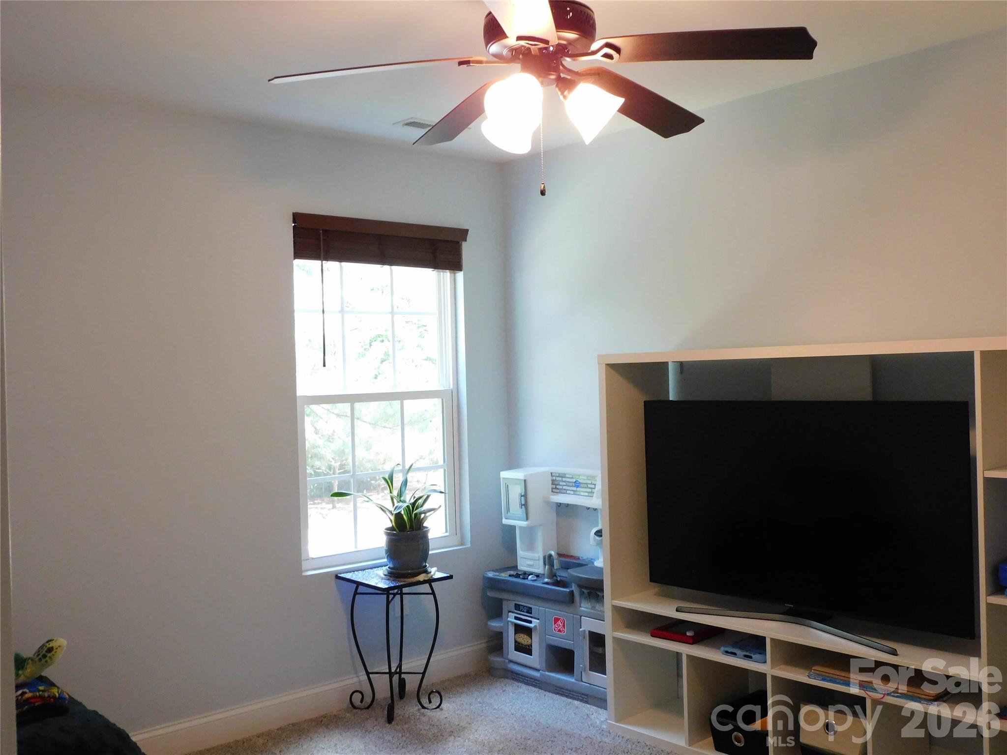 612 Red Hawk Way 57 Property Photo 15