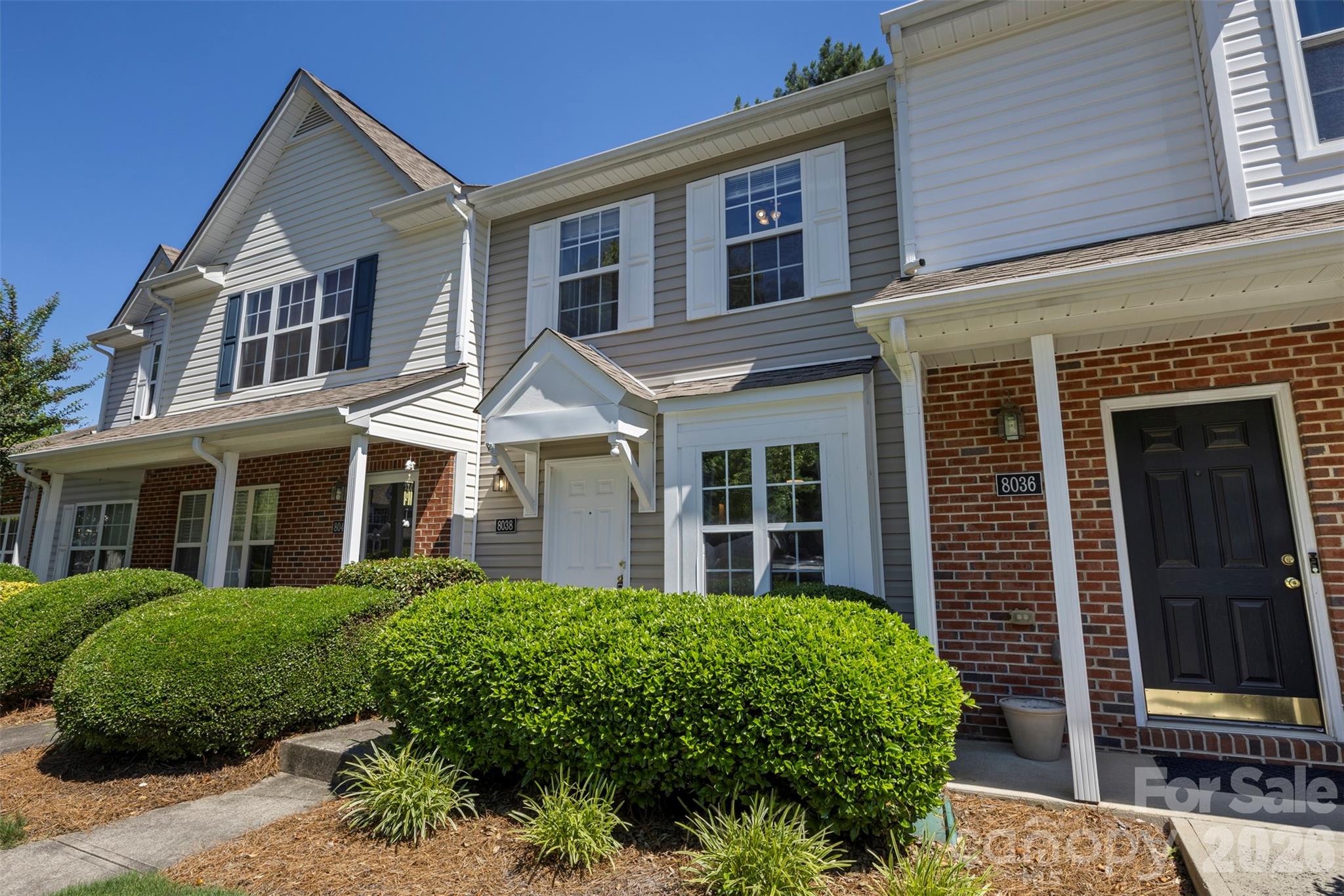 8038 Kennet Lane Property Photo 3