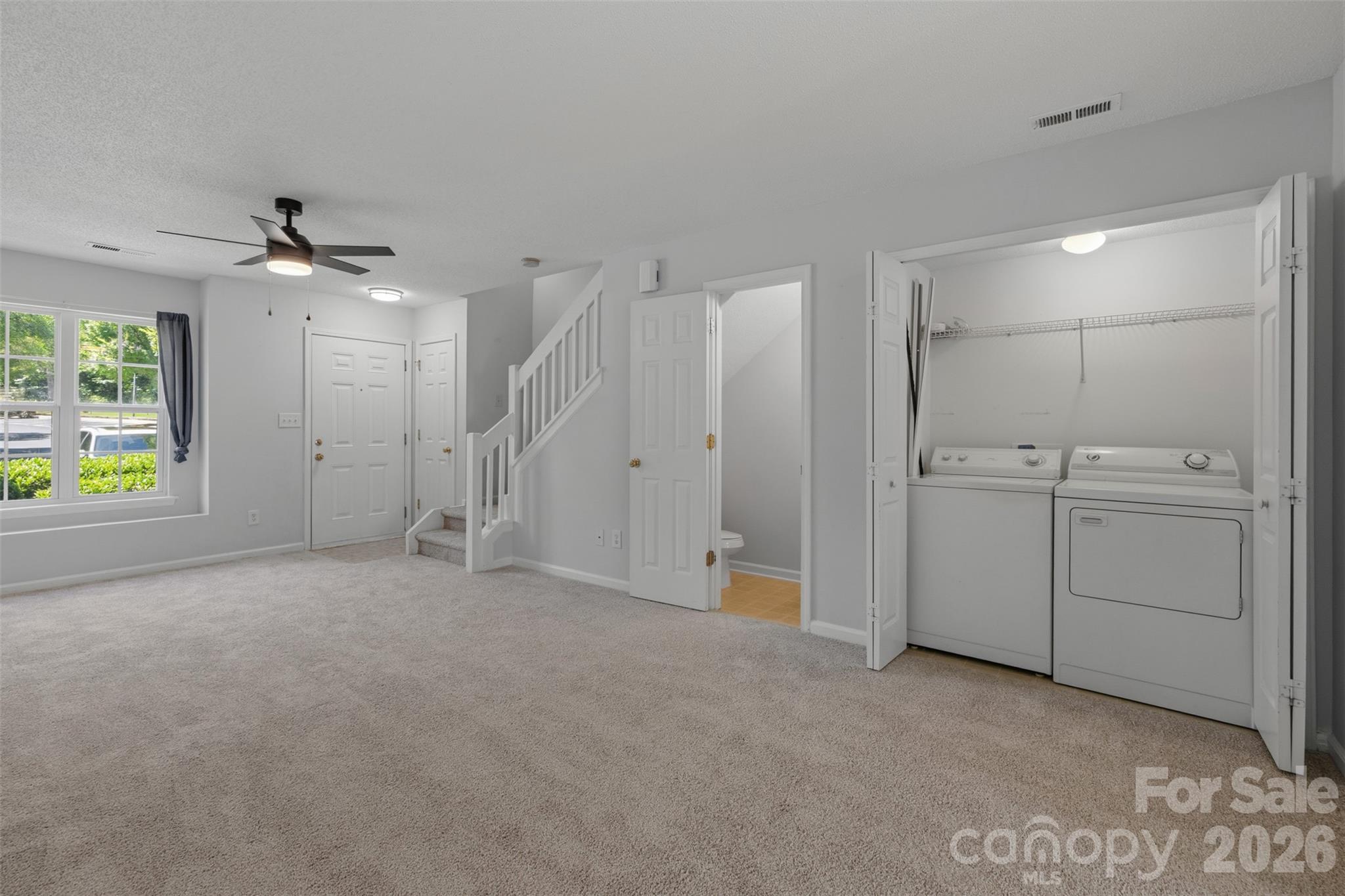 8038 Kennet Lane Property Photo 7