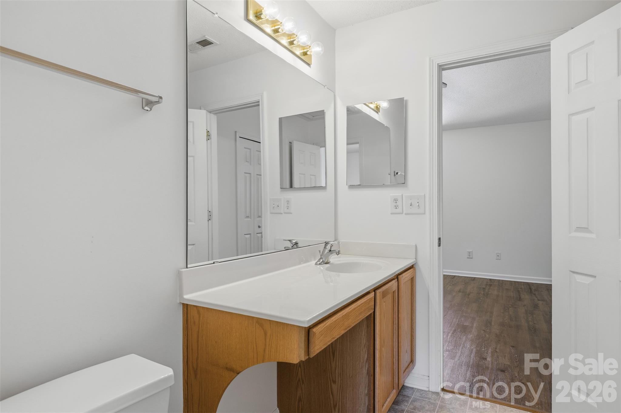 8038 Kennet Lane Property Photo 19