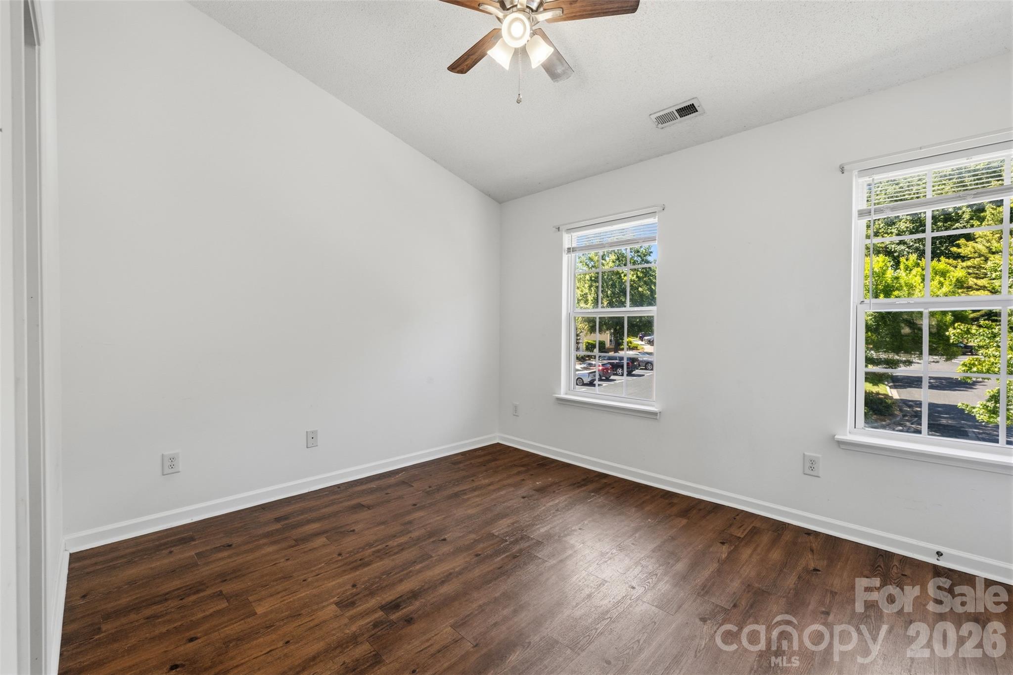 8038 Kennet Lane Property Photo 22