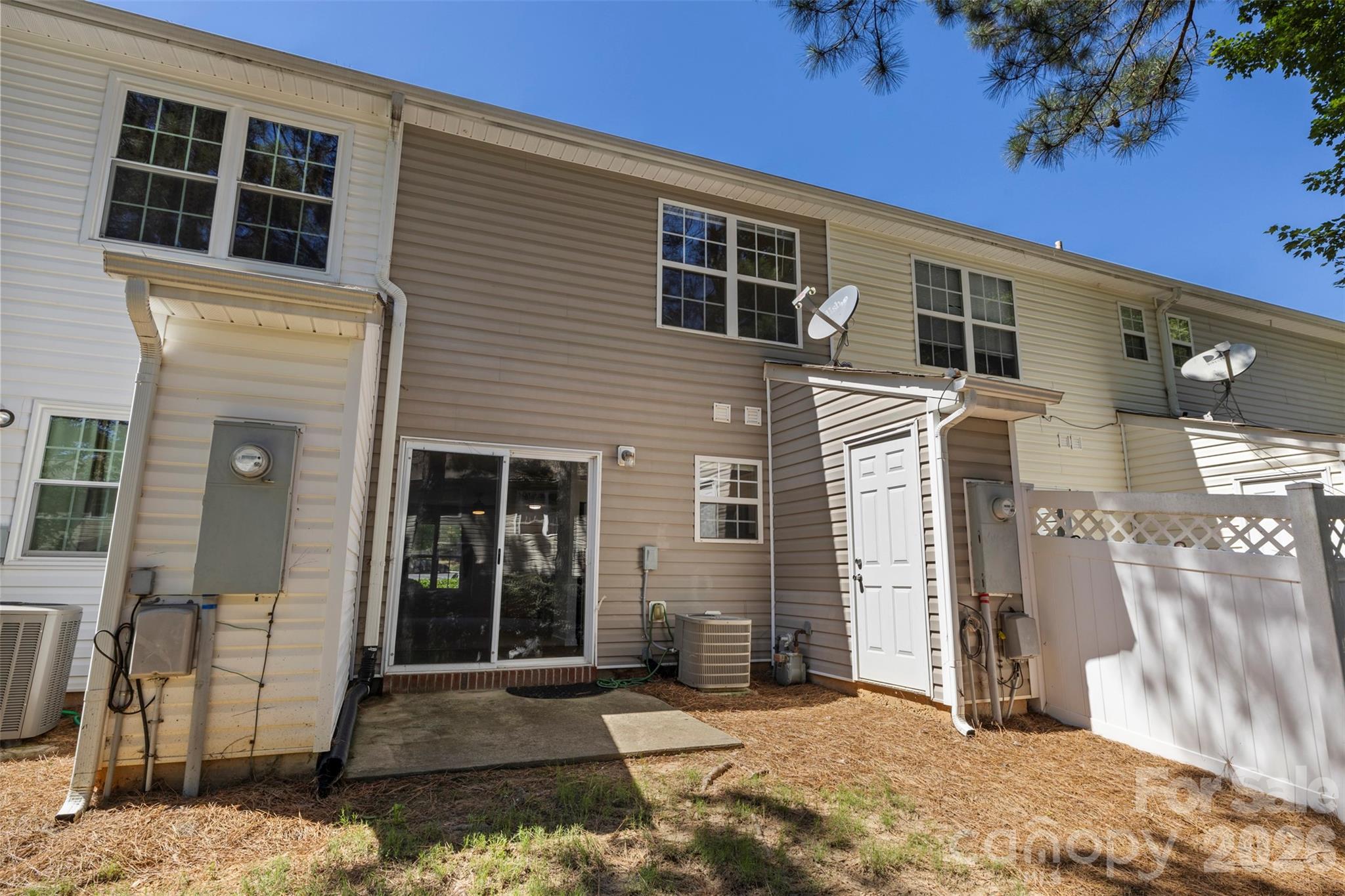 8038 Kennet Lane Property Photo 25