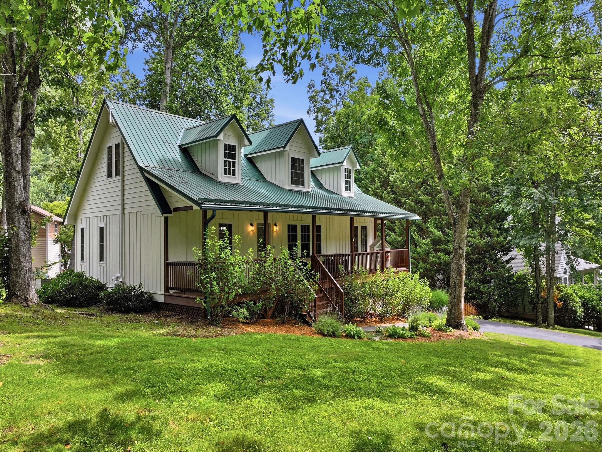 248 Brannon Forest Drive Property Photo 1