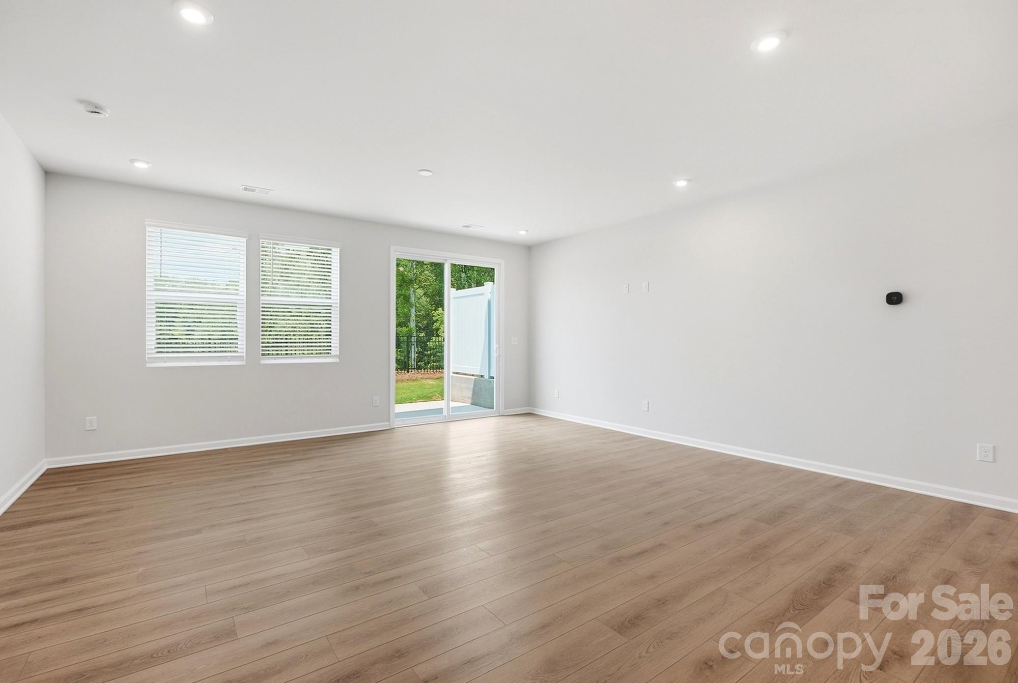 1304 Vibrant Road Property Photo 7