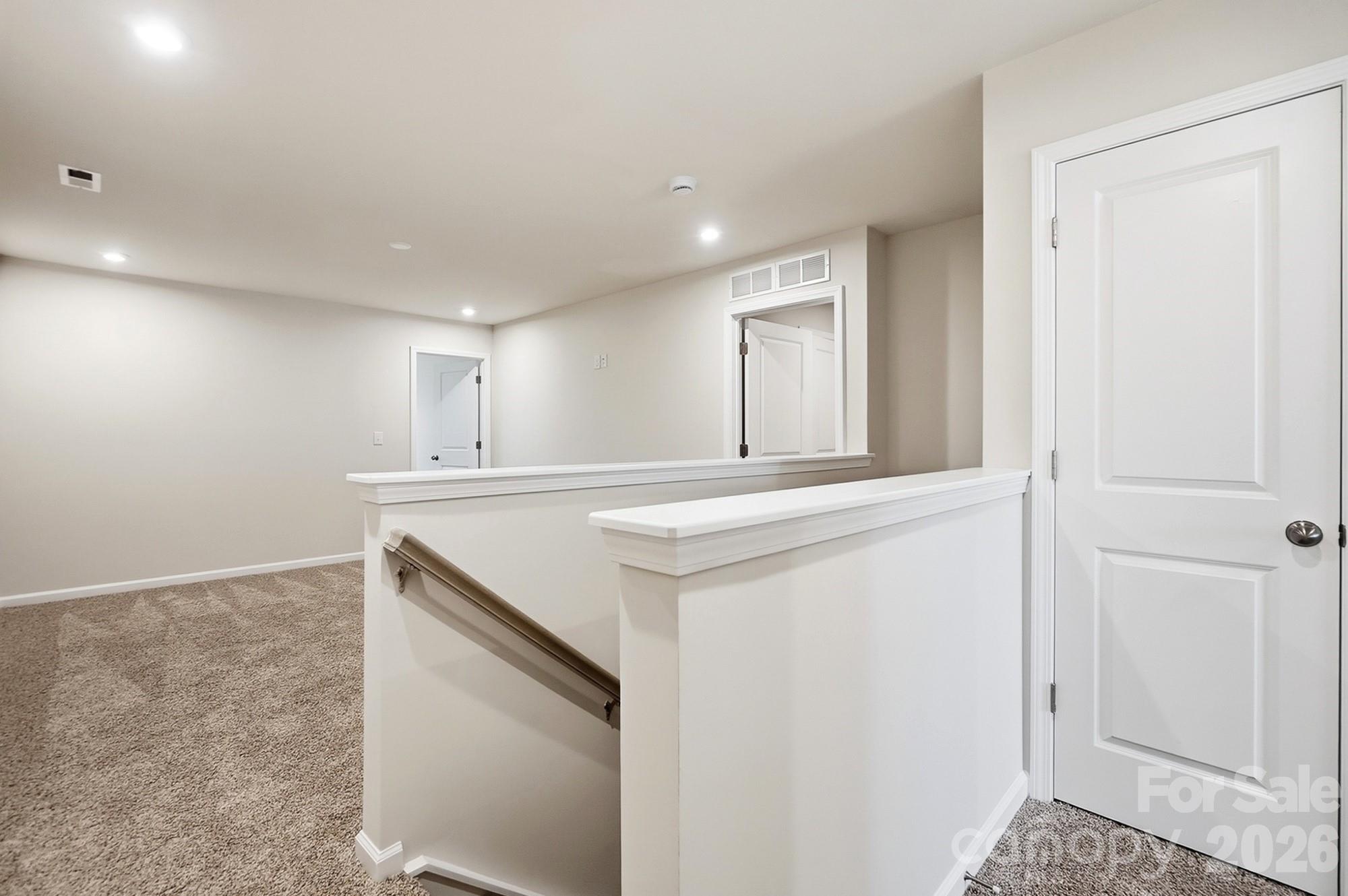 1304 Vibrant Road Property Photo 17