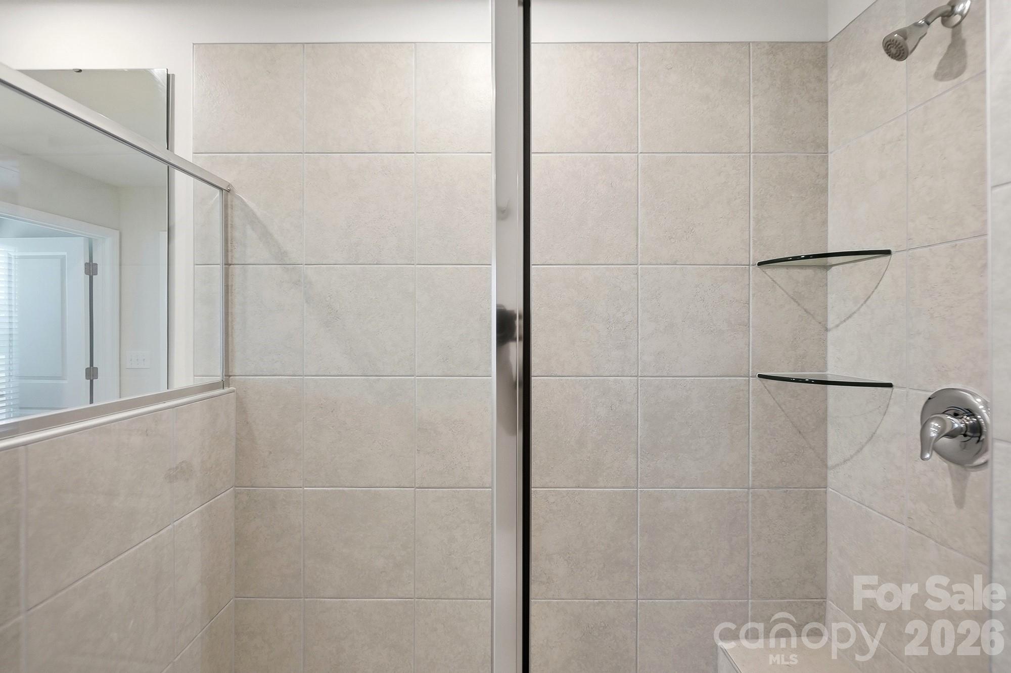 1304 Vibrant Road Property Photo 24
